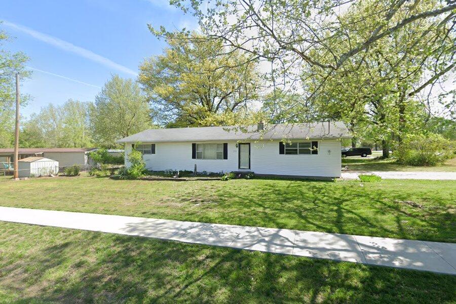 2542 North Fulbright Avenue Property Photo 1