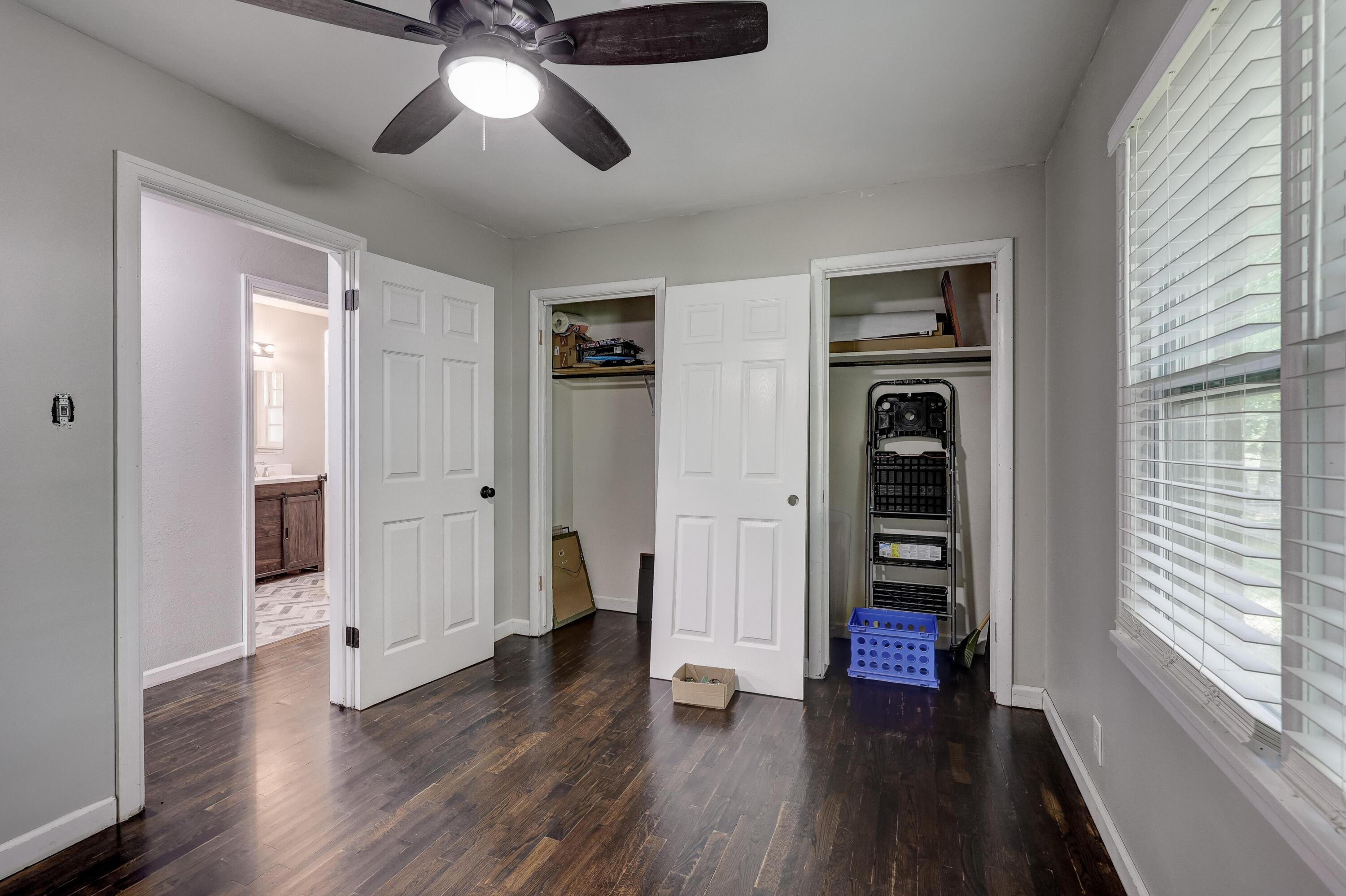 4094 Parkview Drive Property Photo 17