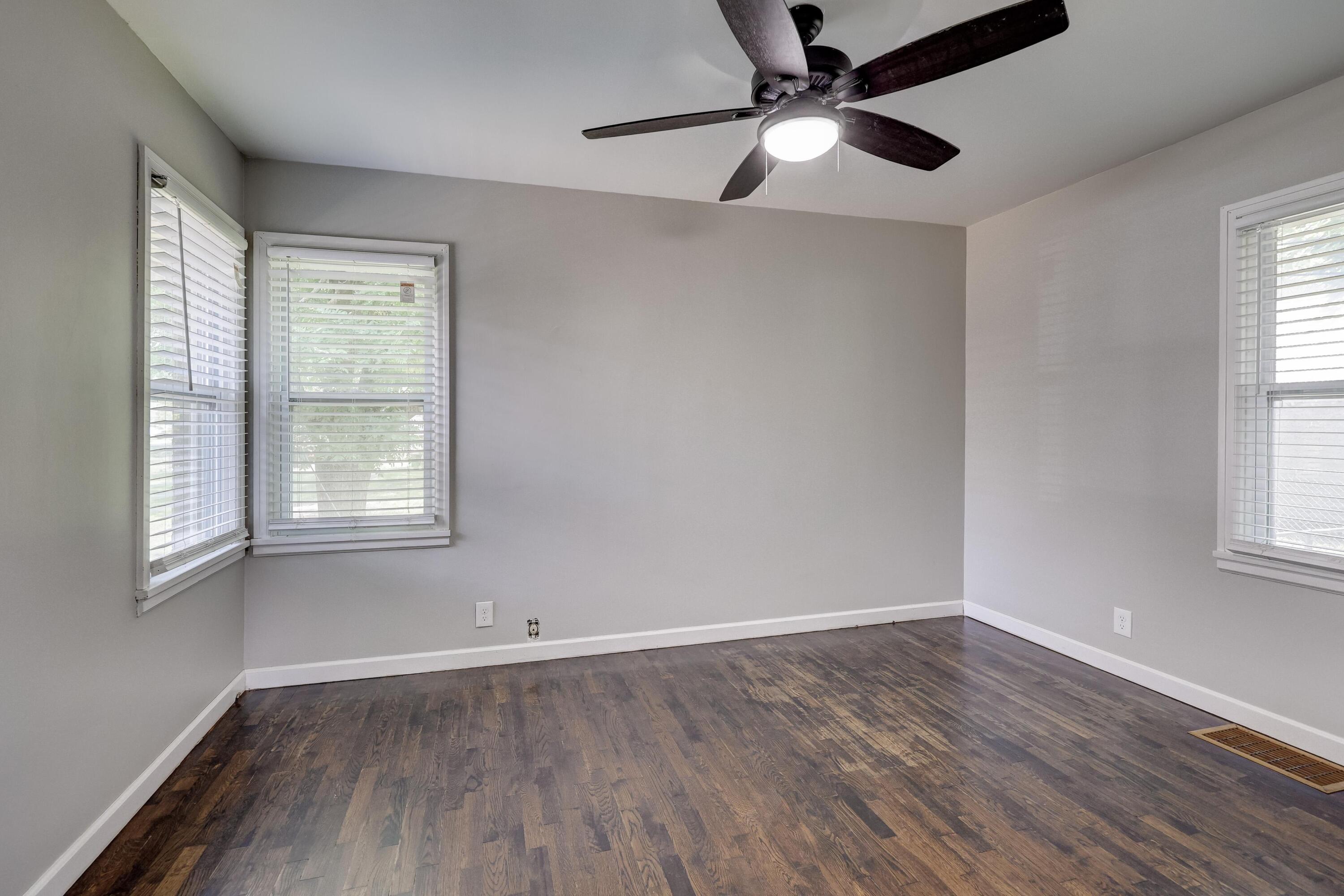 4094 Parkview Drive Property Photo 23