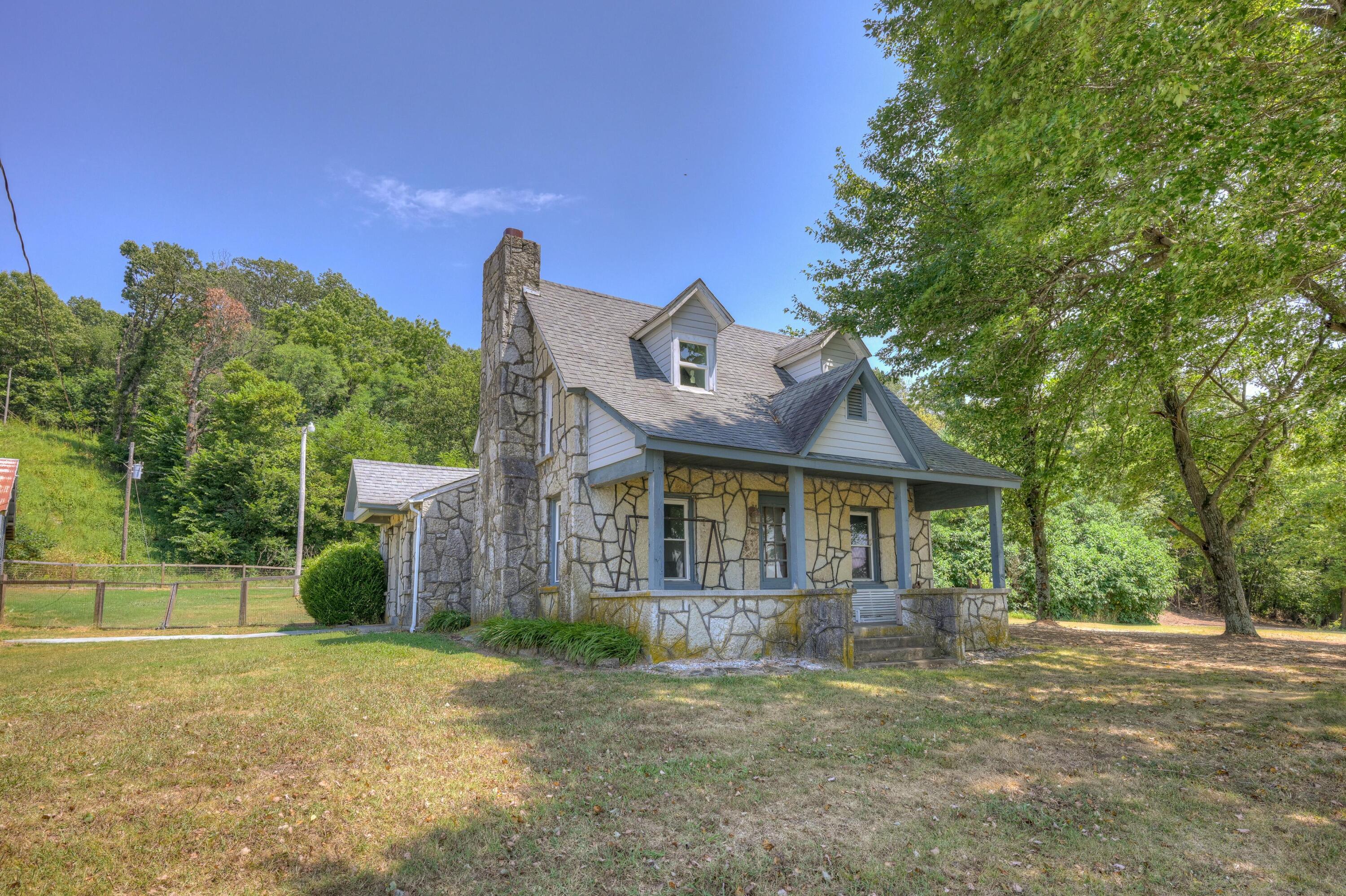 9181 Lime Kiln Drive Property Photo 1