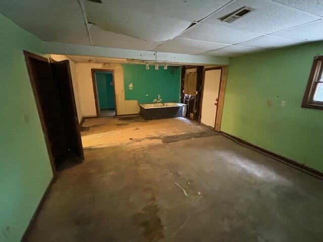 2136 North Washington Avenue Property Photo 16