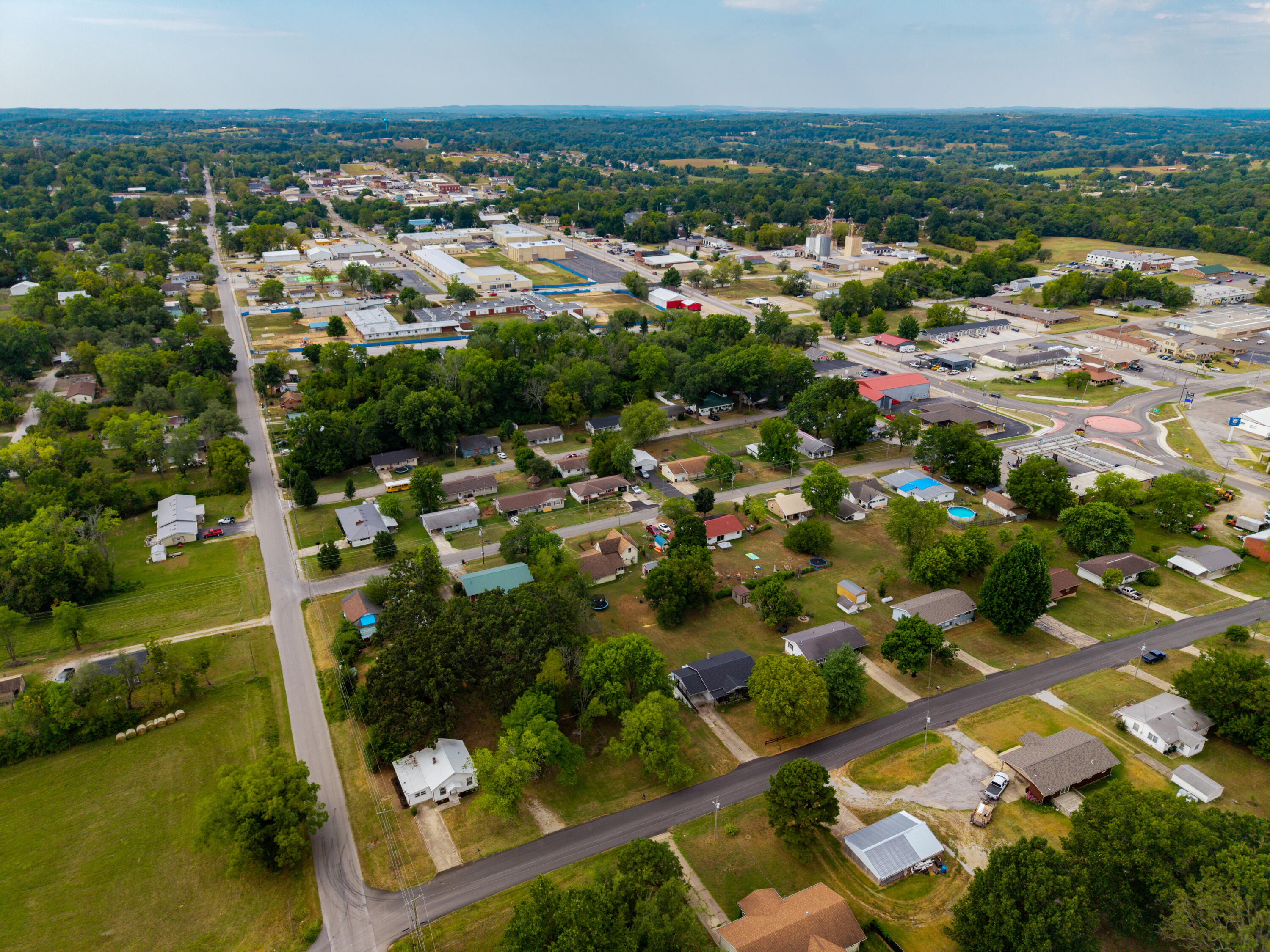 407 Grand Avenue Property Photo 11