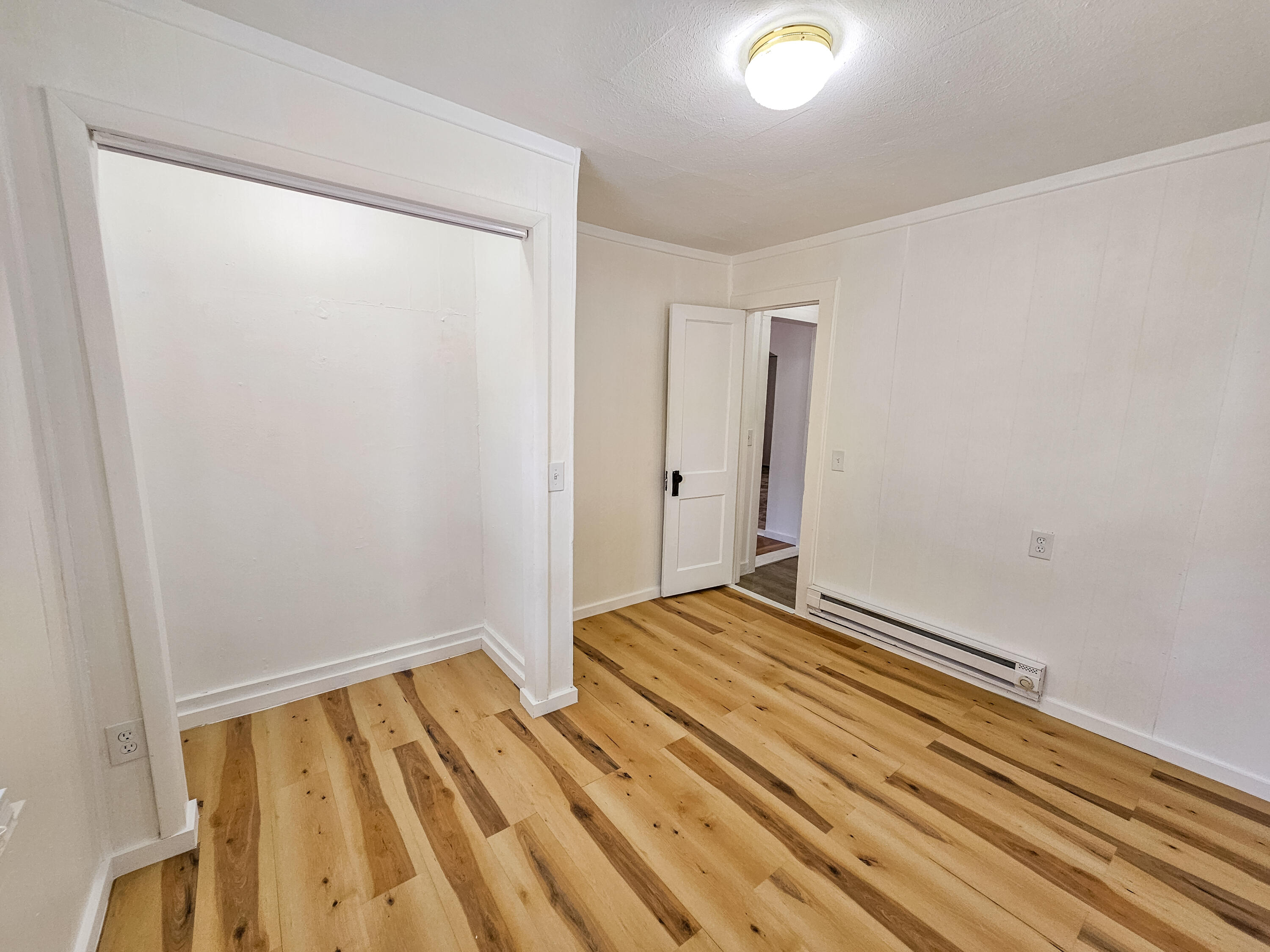 407 Grand Avenue Property Photo 21