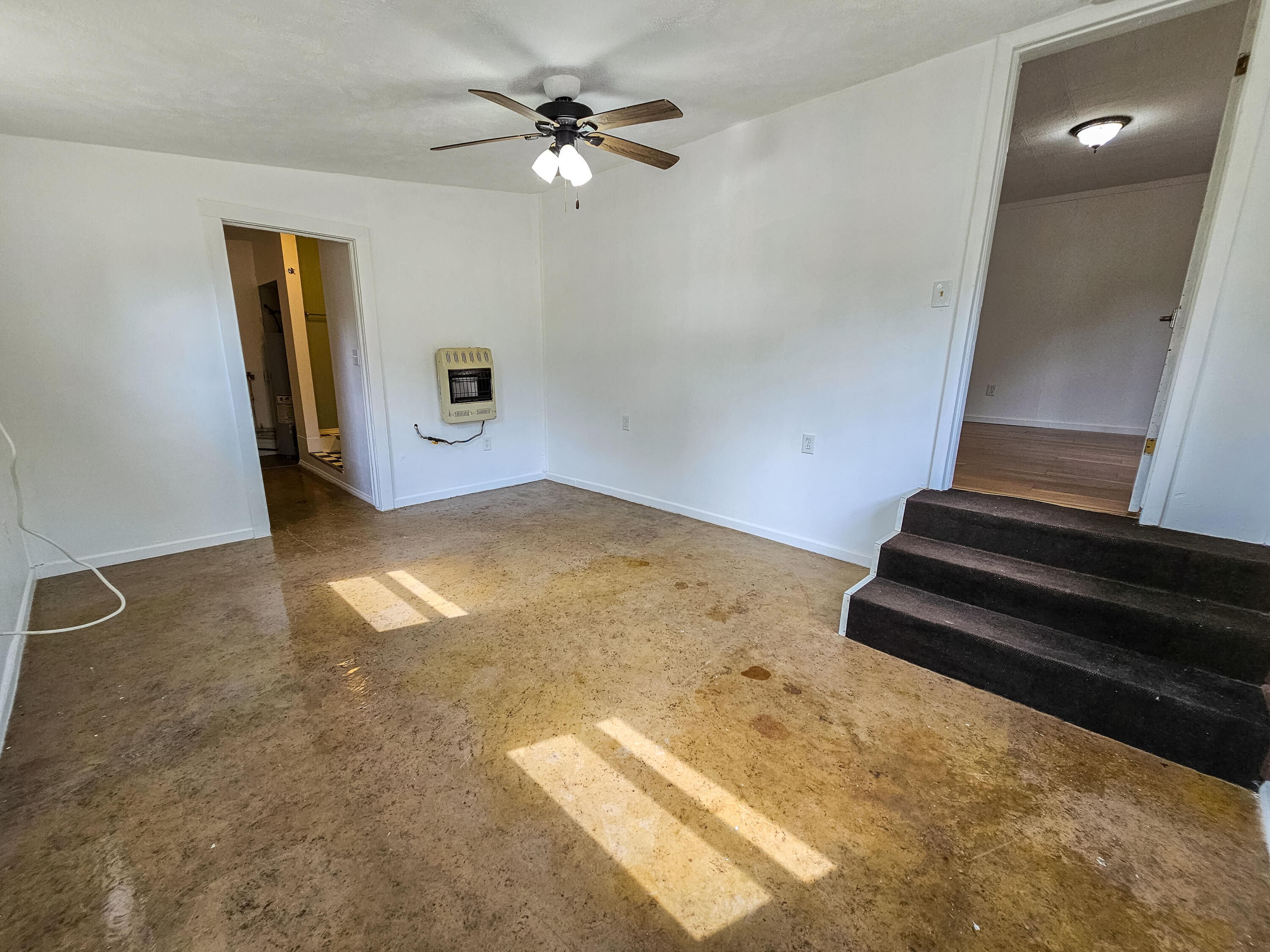 407 Grand Avenue Property Photo 26