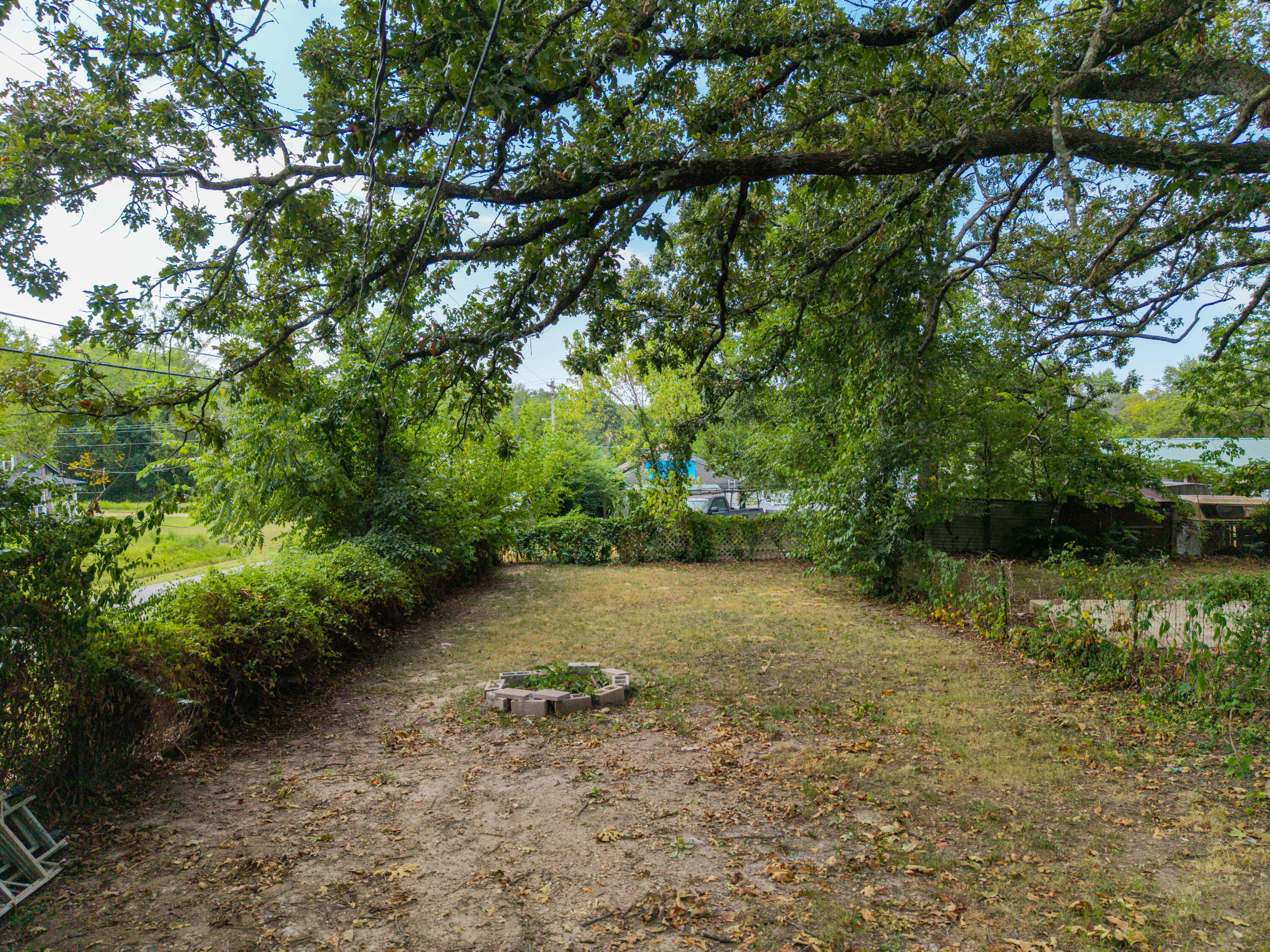 407 Grand Avenue Property Photo 36