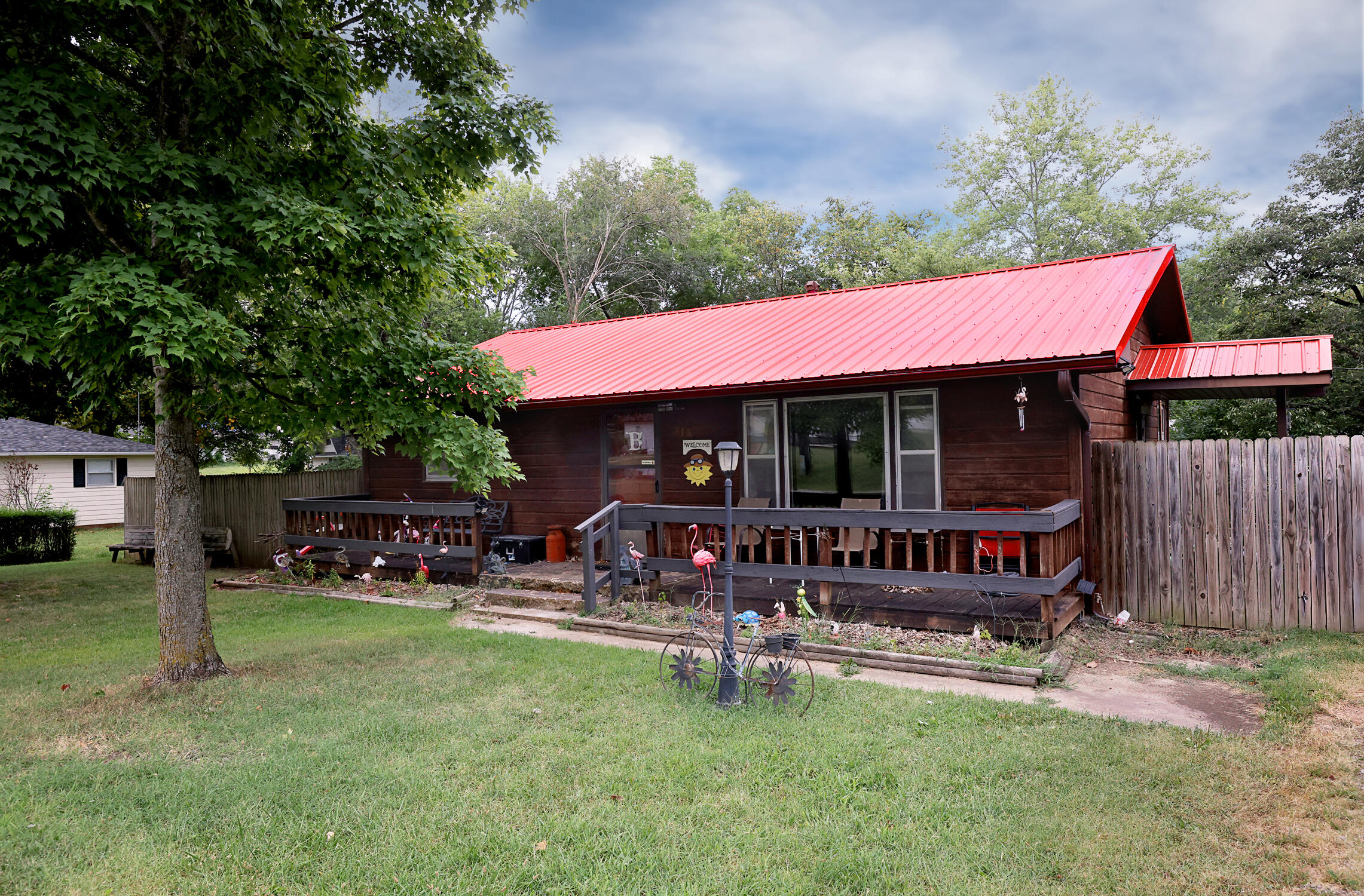 415 North Pine Street Property Photo 1