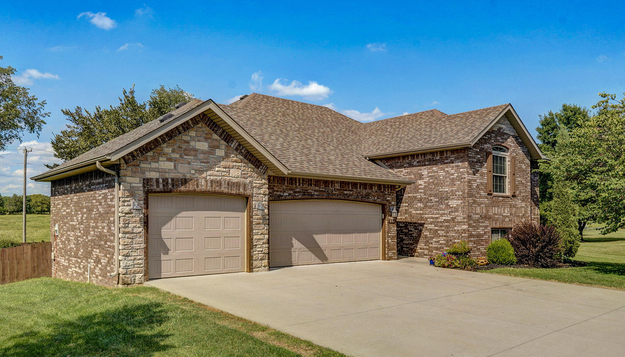803 West Chickory Court