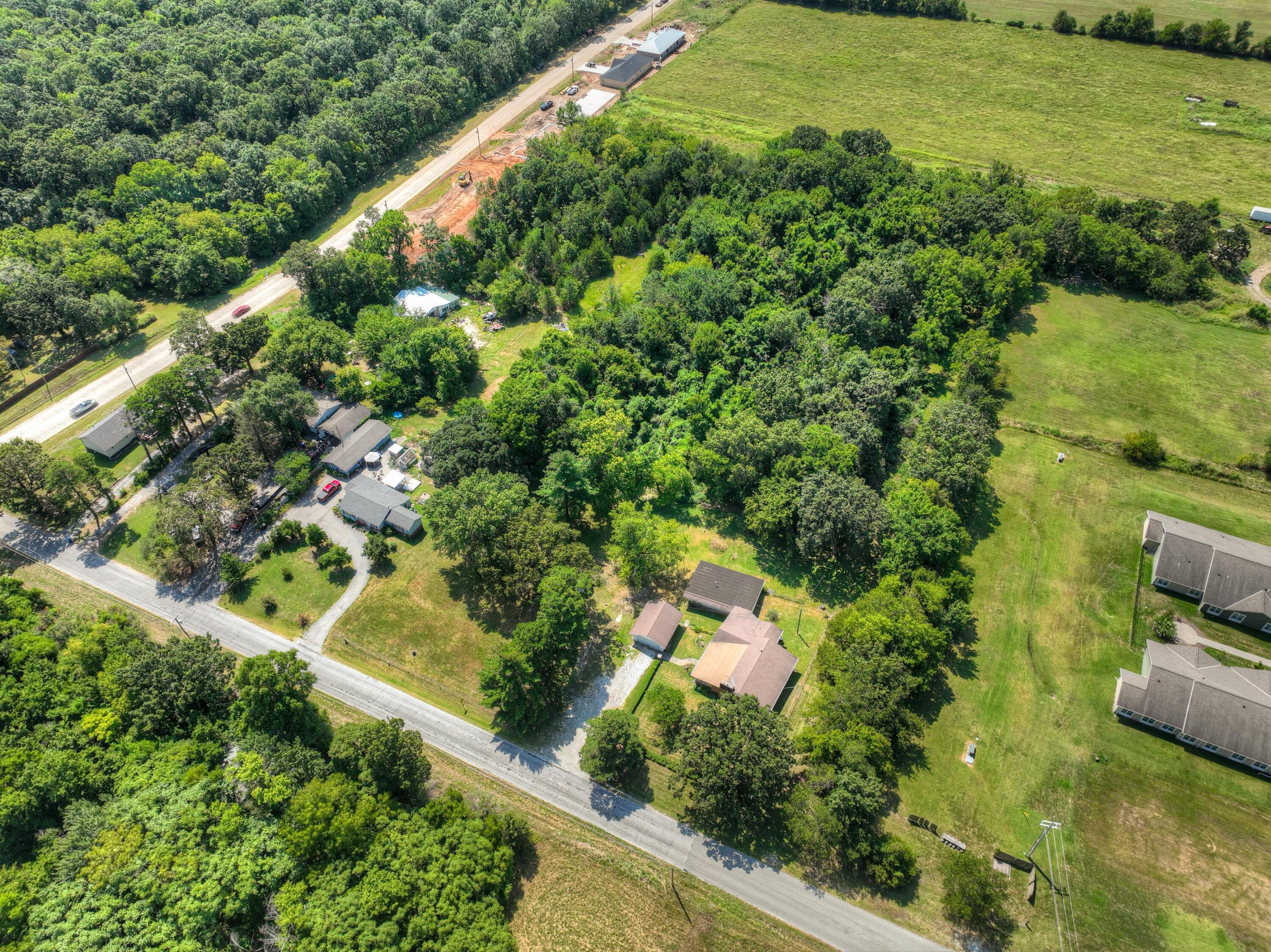 1061 Burr Crossing Road Property Photo 2