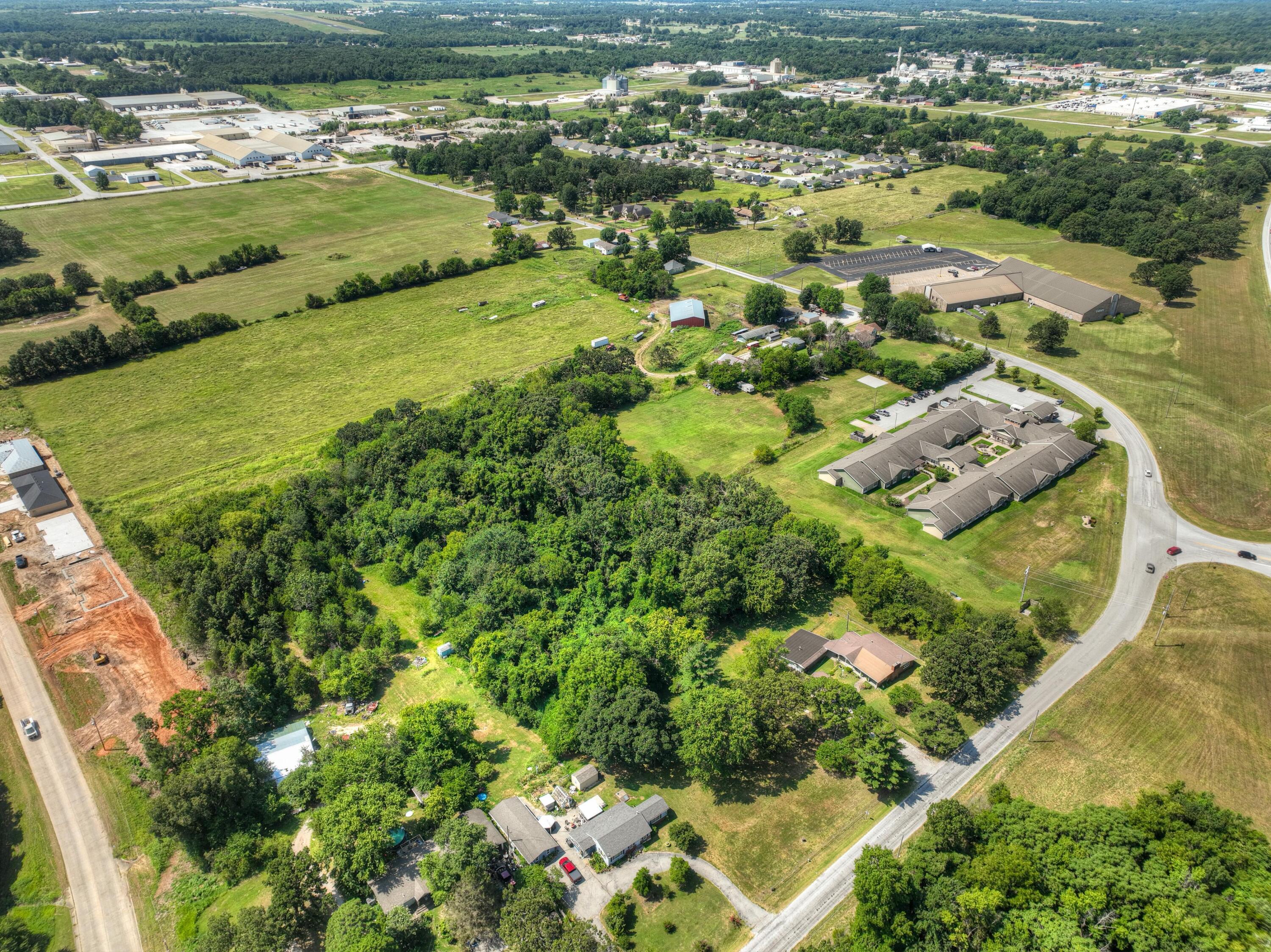 1061 Burr Crossing Road Property Photo 4