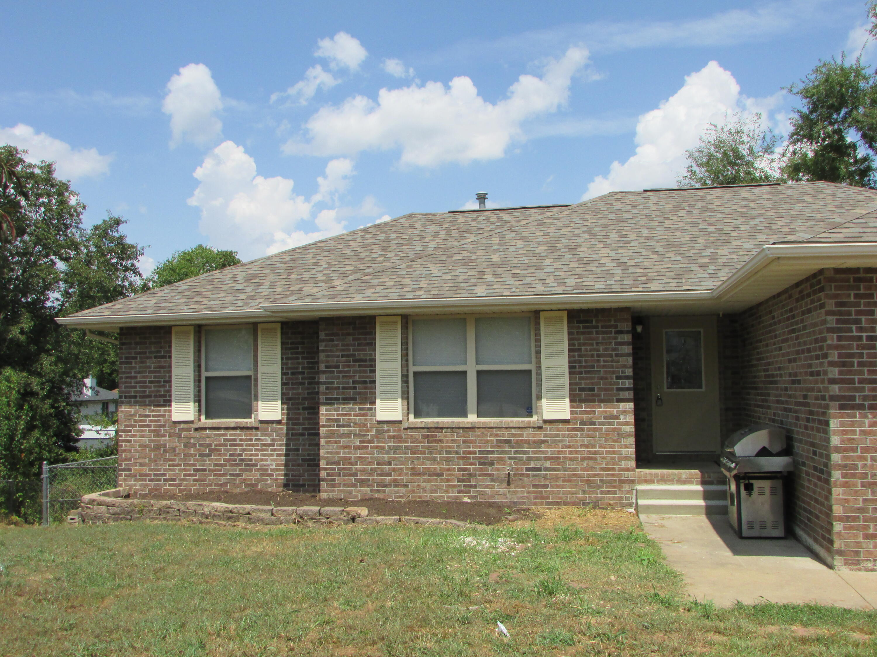 111 East Daleview Circle Property Photo 2