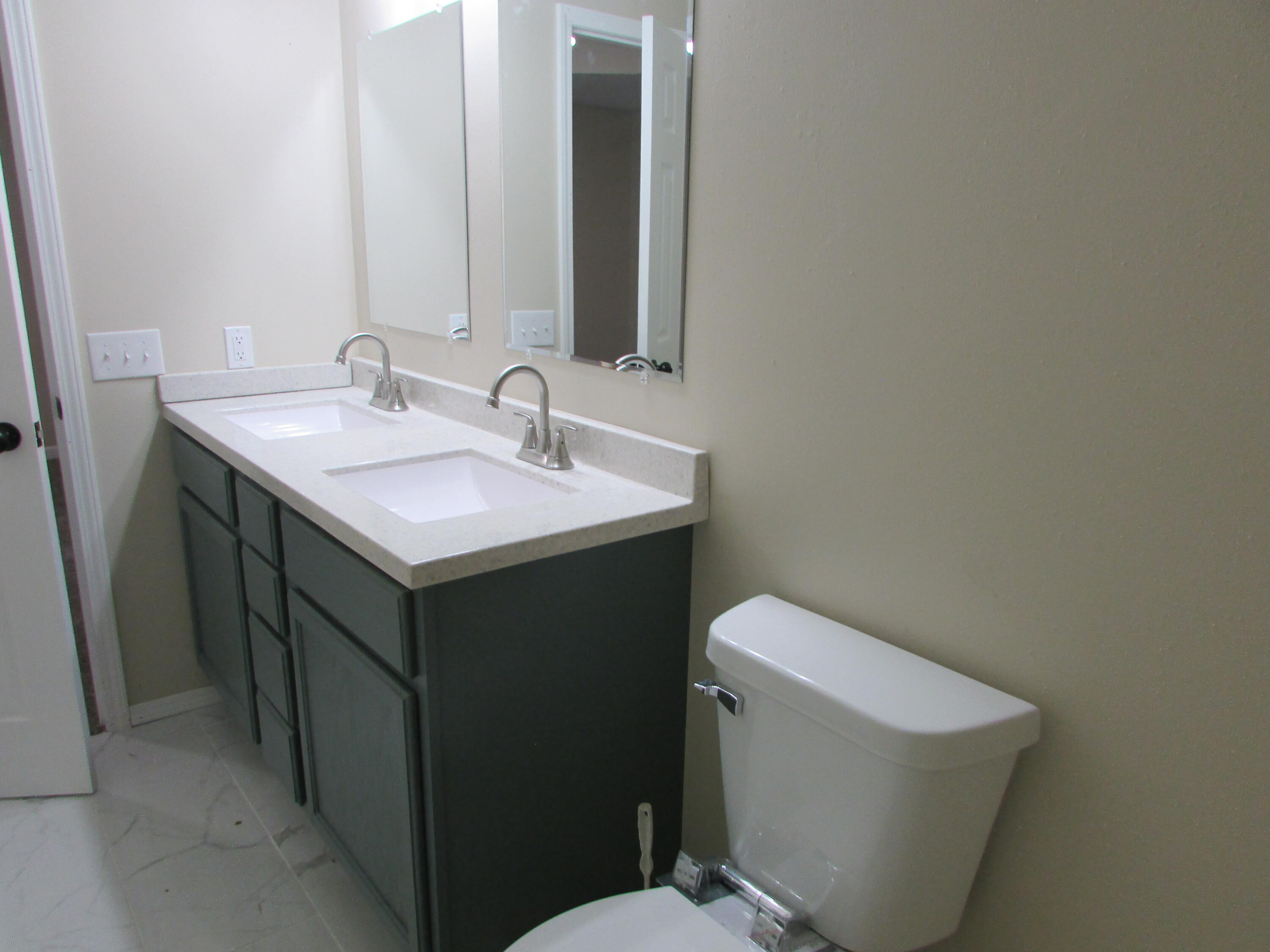 111 East Daleview Circle Property Photo 14