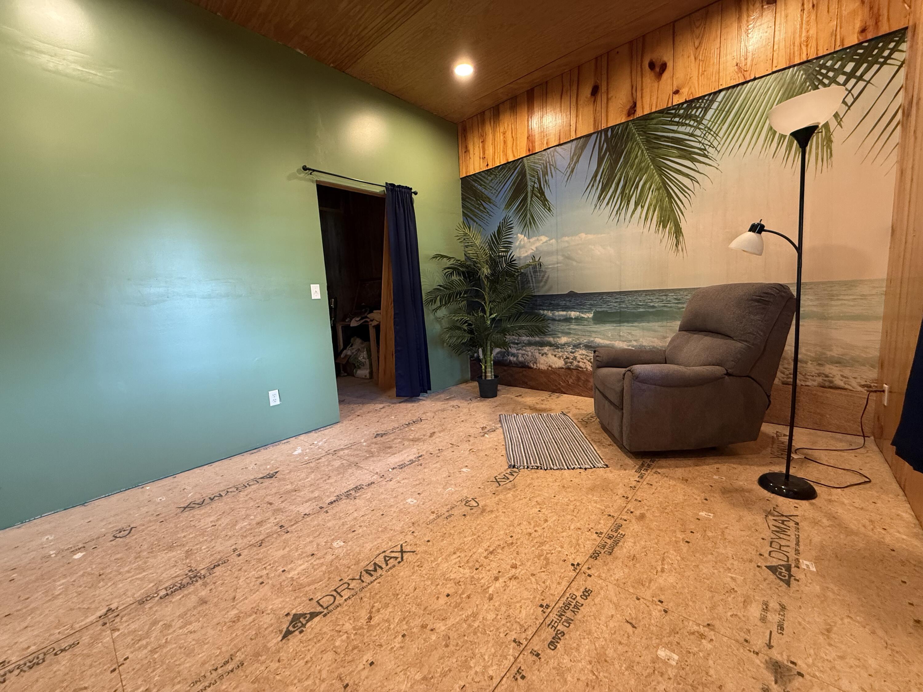 401 North Busch Street Property Photo 15