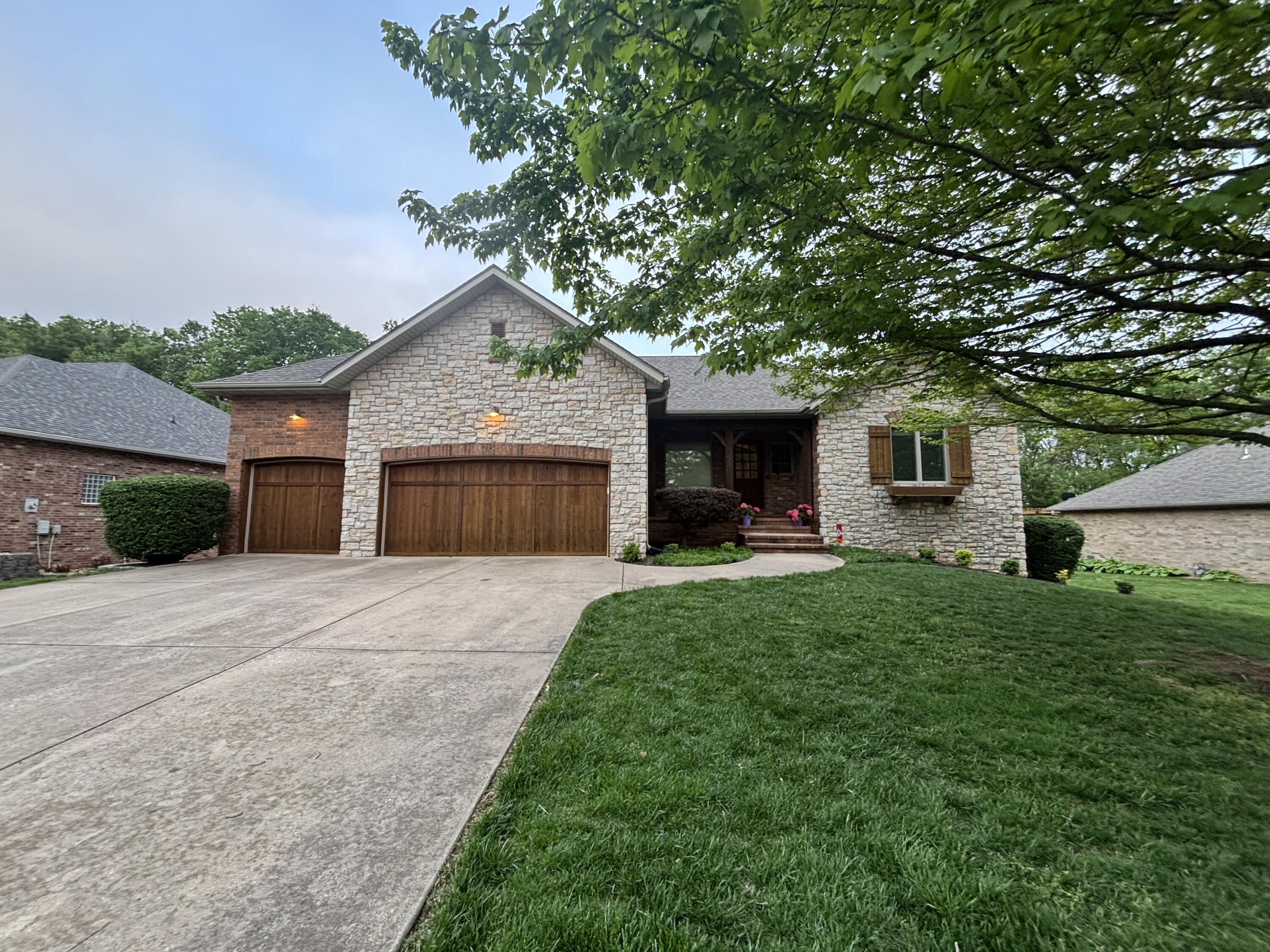 4580 South Quail Creek Avenue Property Photo 1