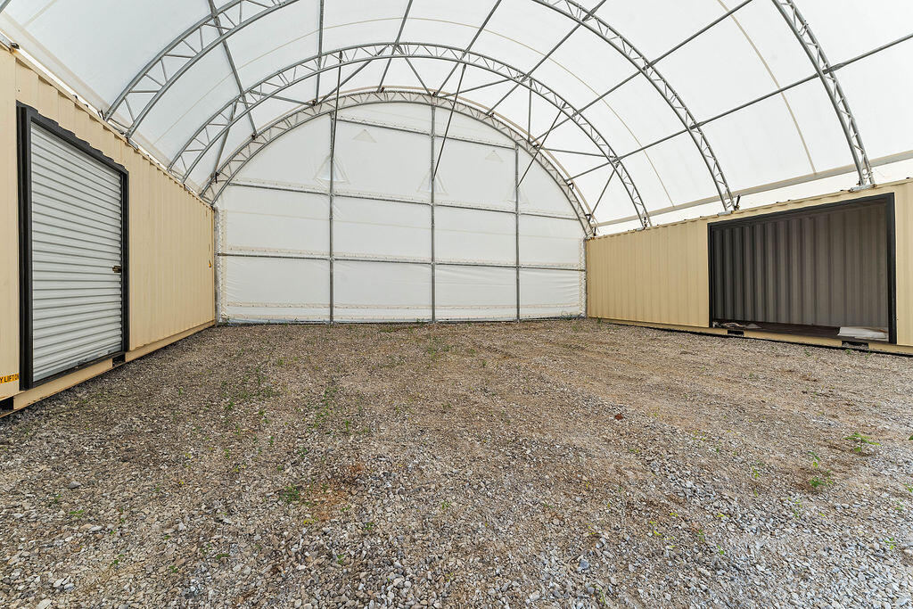 303 O'brien Lane Property Photo 5