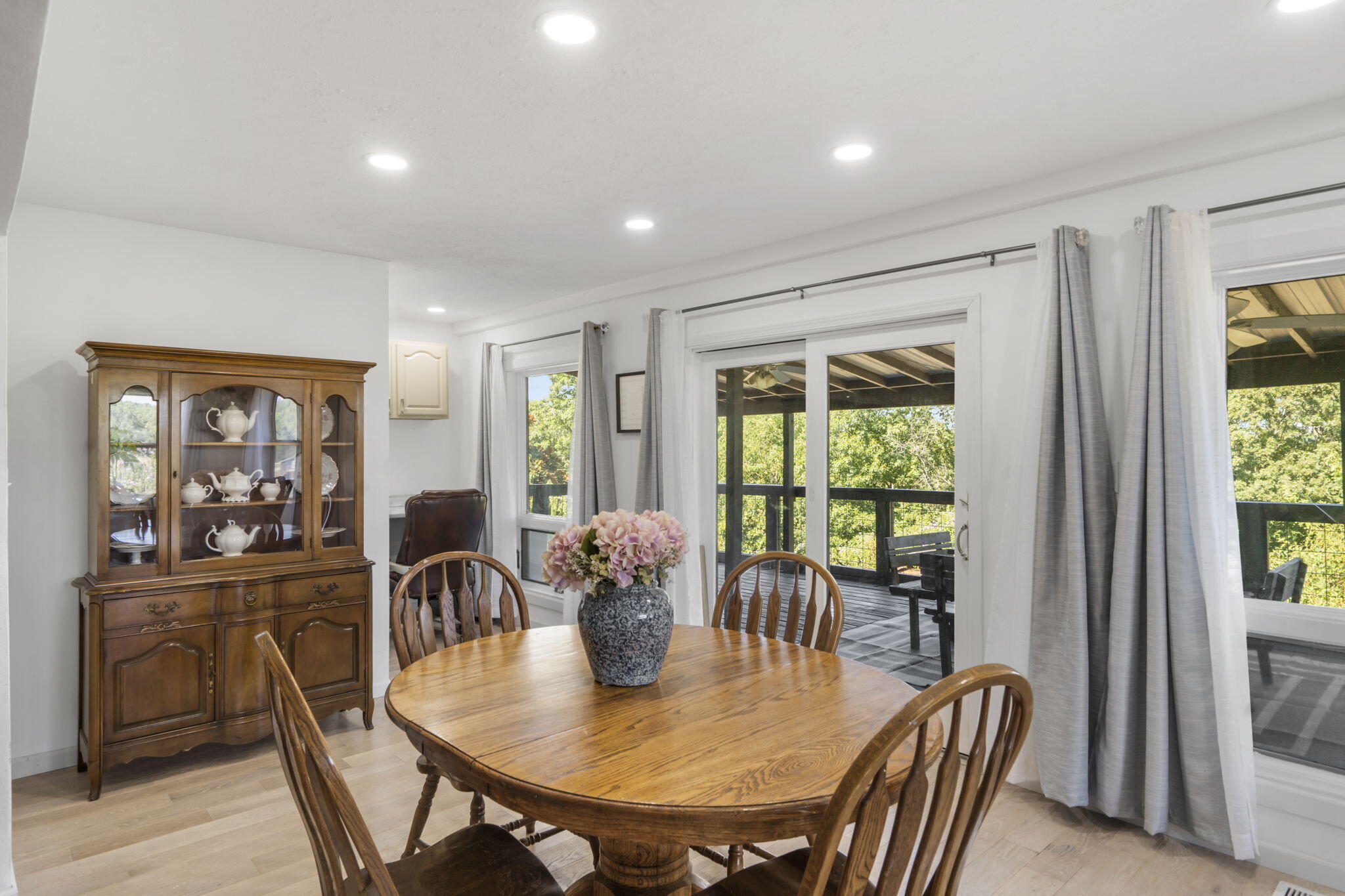 1188 Hampton Road Property Photo 11