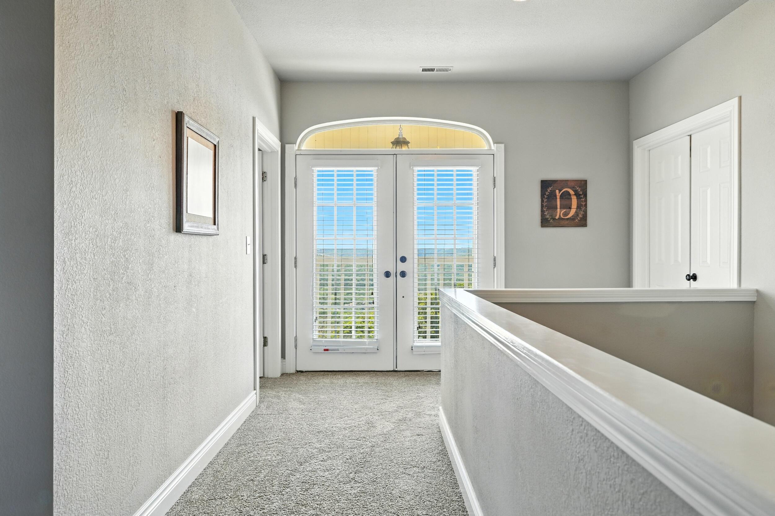 160 Emerald Pointe Drive Property Photo 38