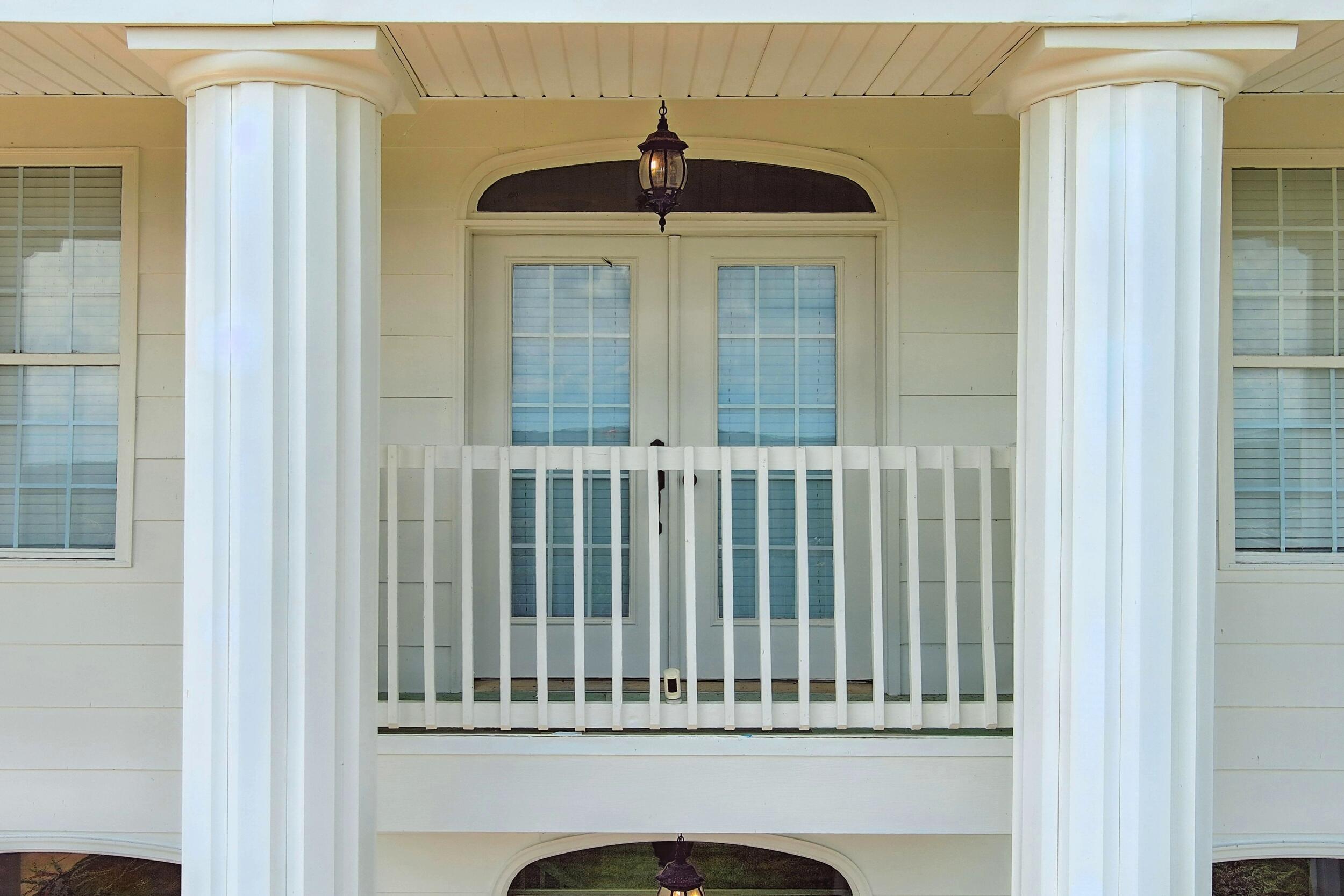 160 Emerald Pointe Drive Property Photo 42