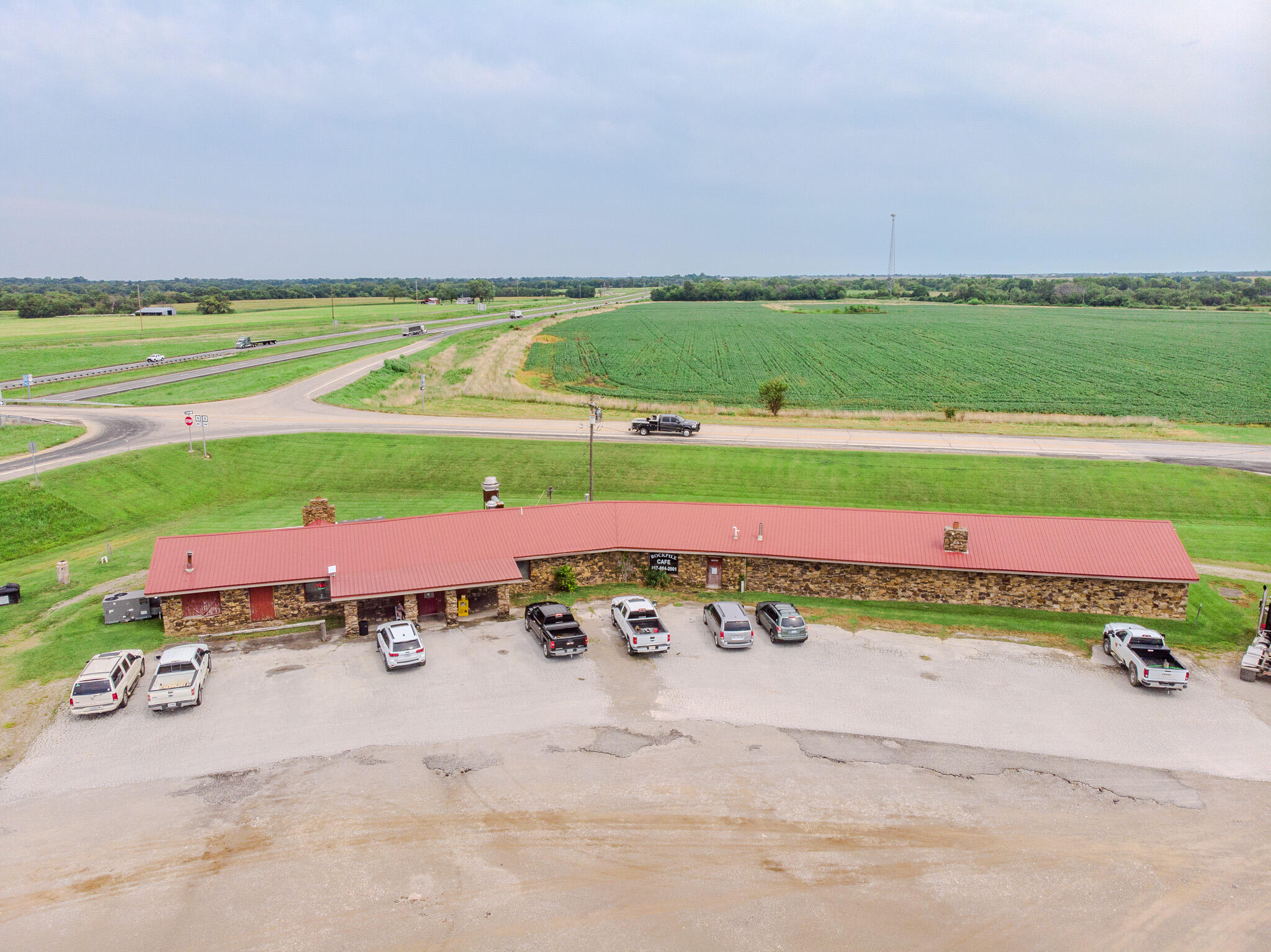 18400 Highway B East Property Photo 11