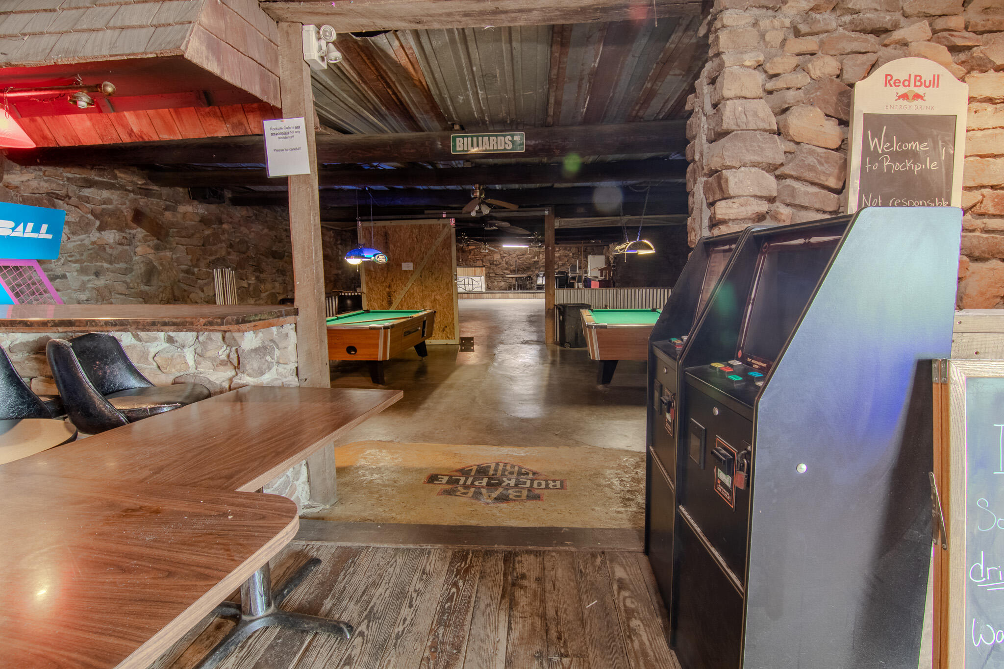 18400 Highway B East Property Photo 27