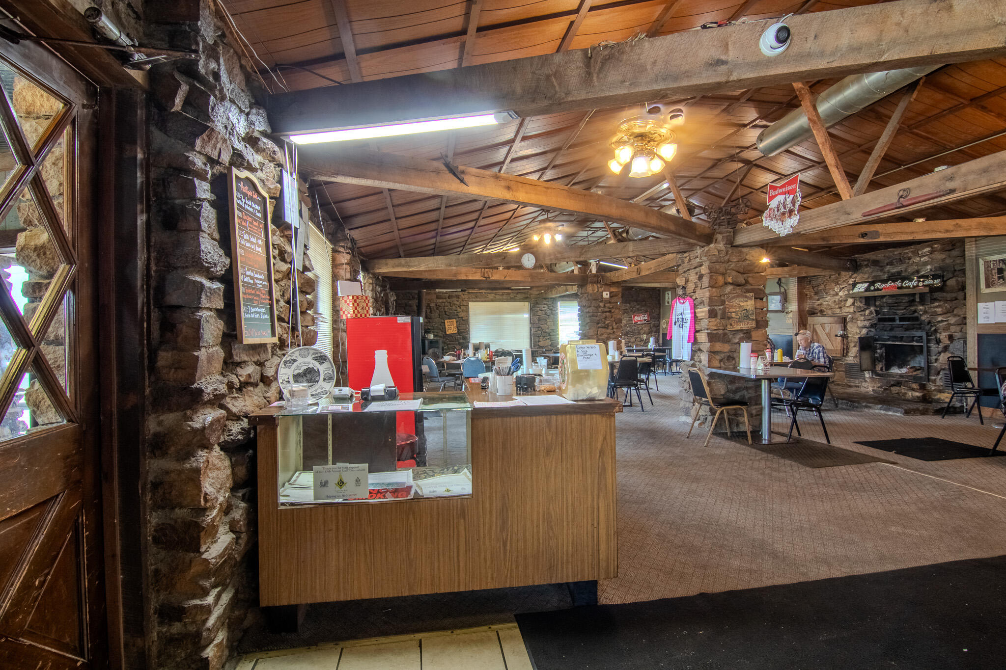 18400 Highway B East Property Photo 44