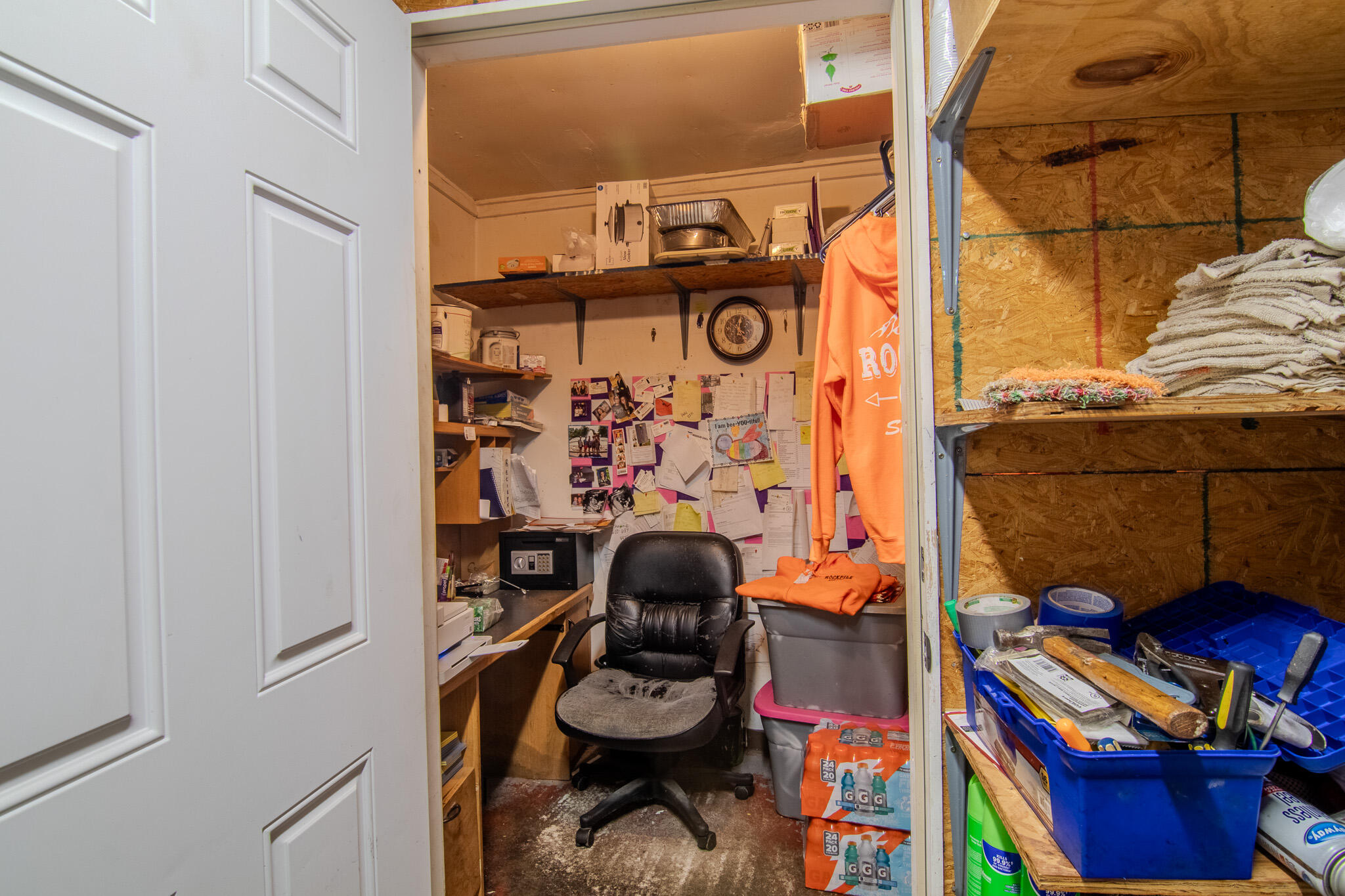 18400 Highway B East Property Photo 46