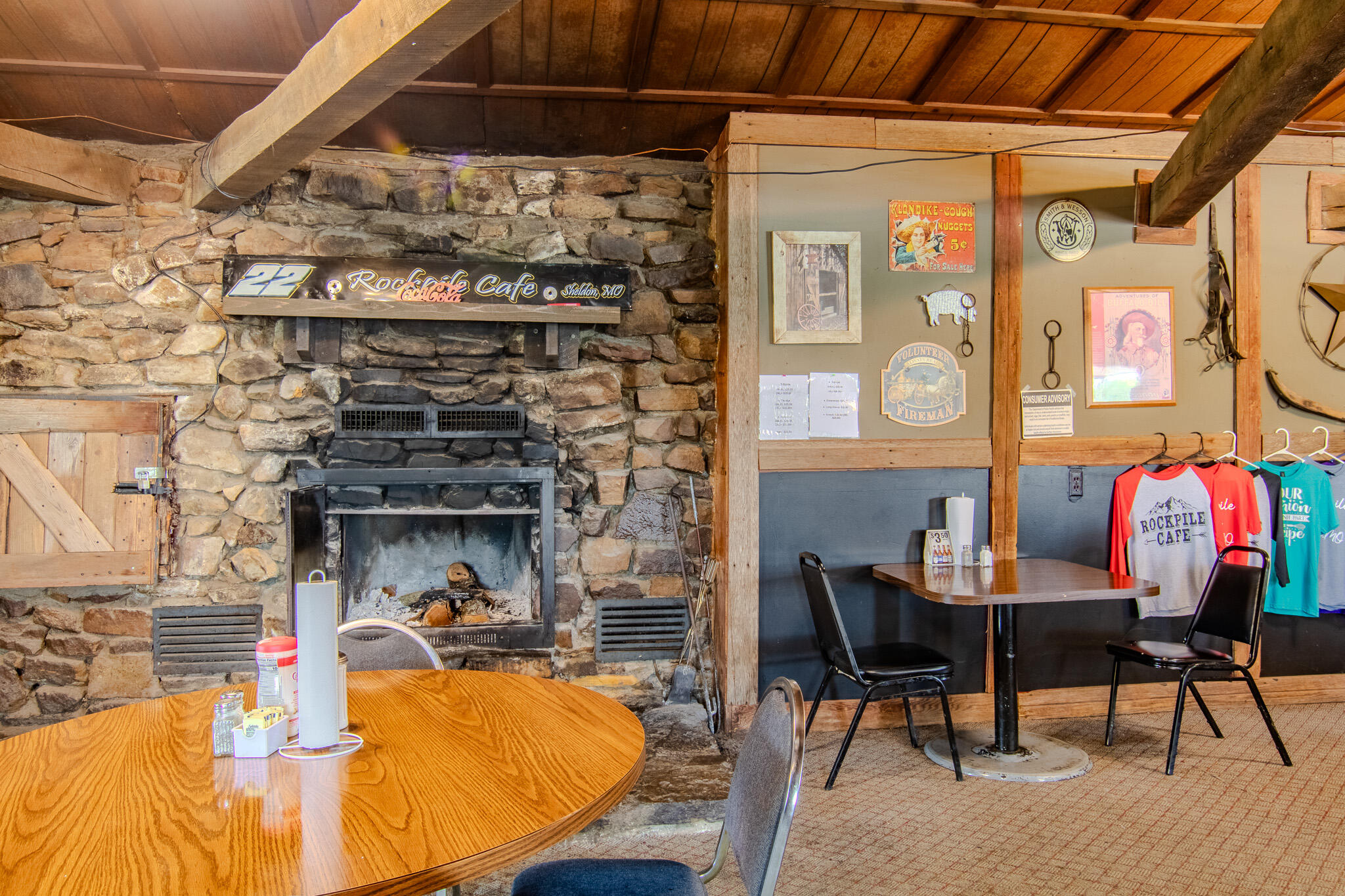 18400 Highway B East Property Photo 49