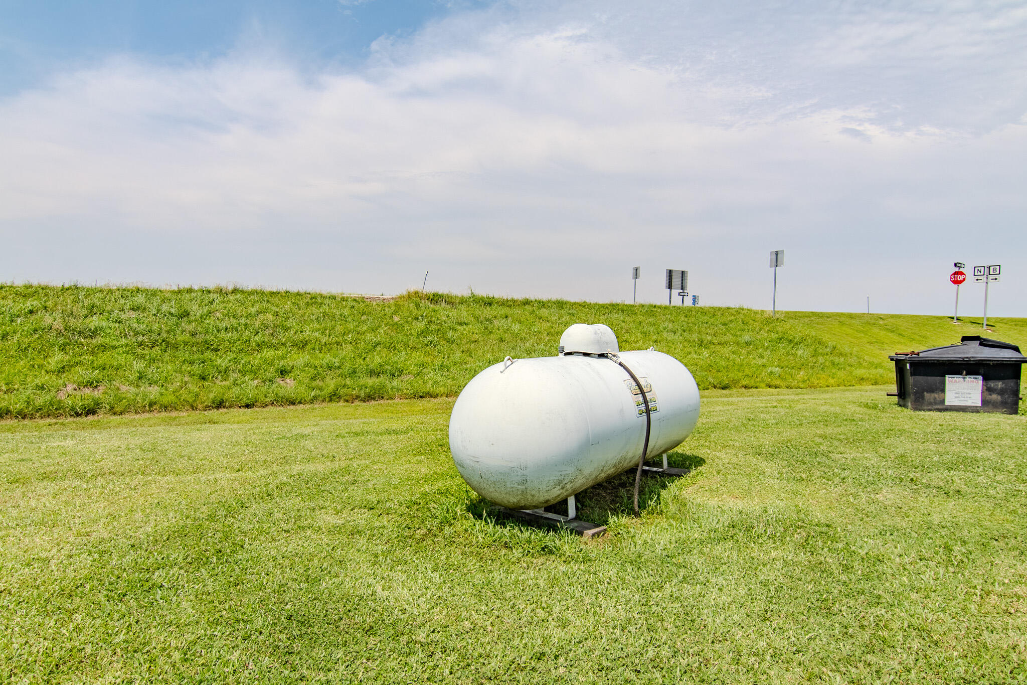 18400 Highway B East Property Photo 55