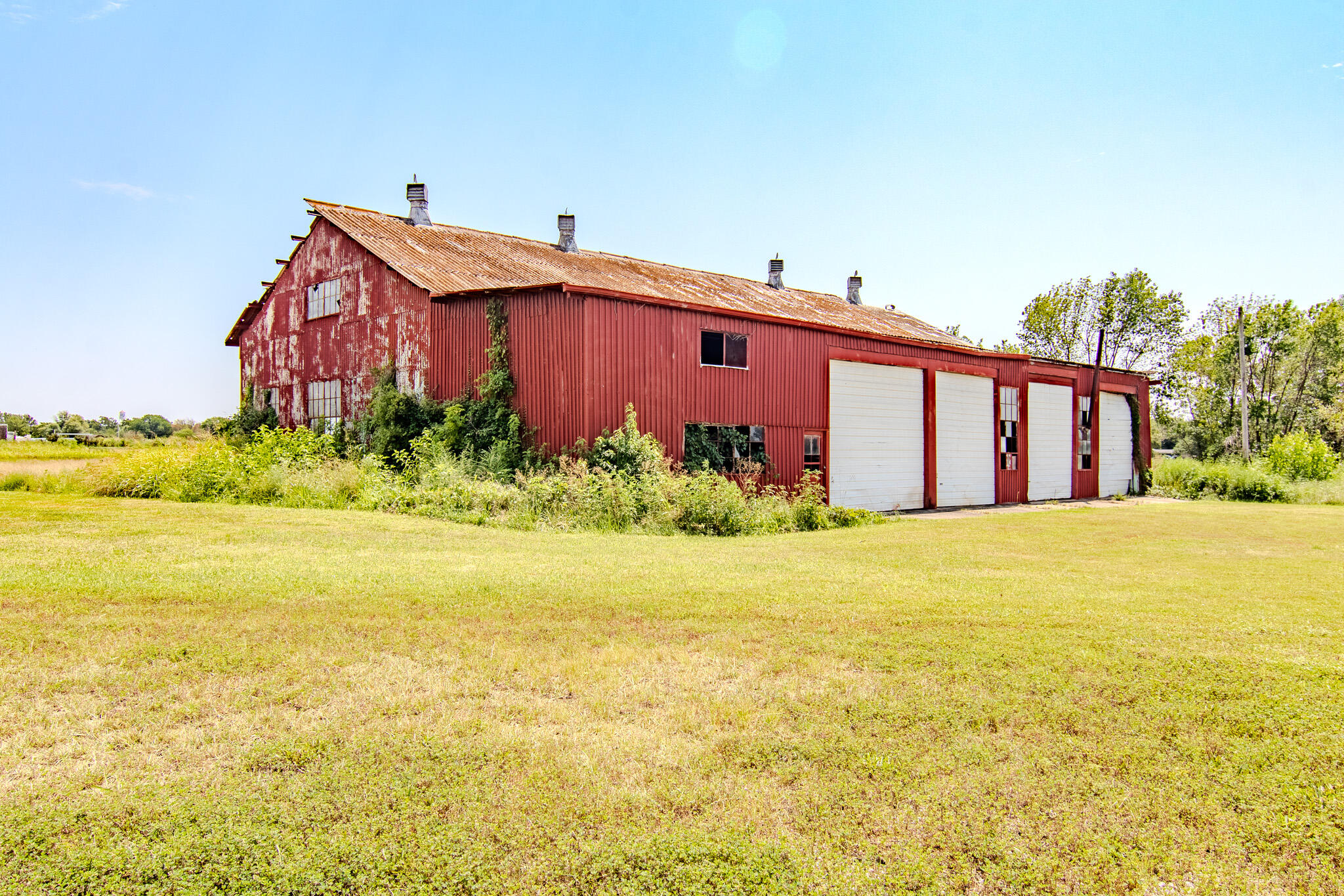 18400 Highway B East Property Photo 61