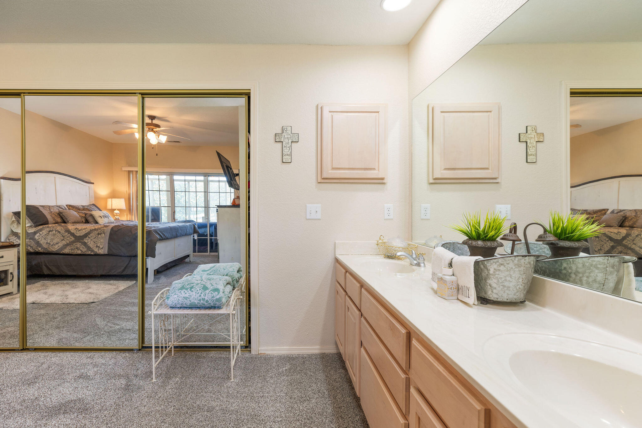 200 Glory Road D2 Property Photo 11