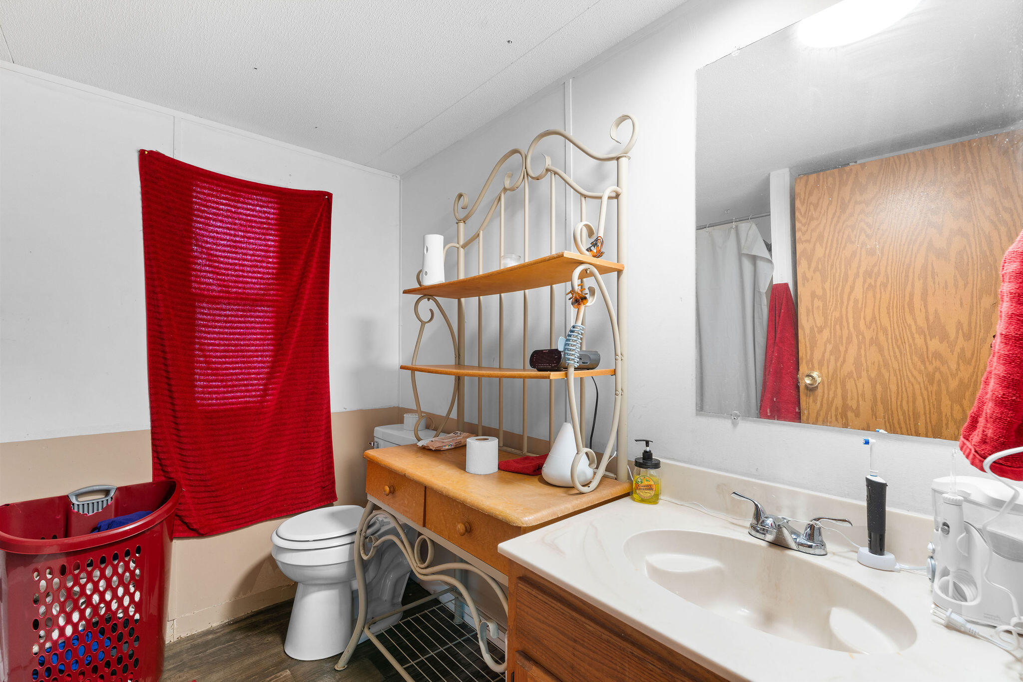 331 Evergreen Avenue Property Photo 25