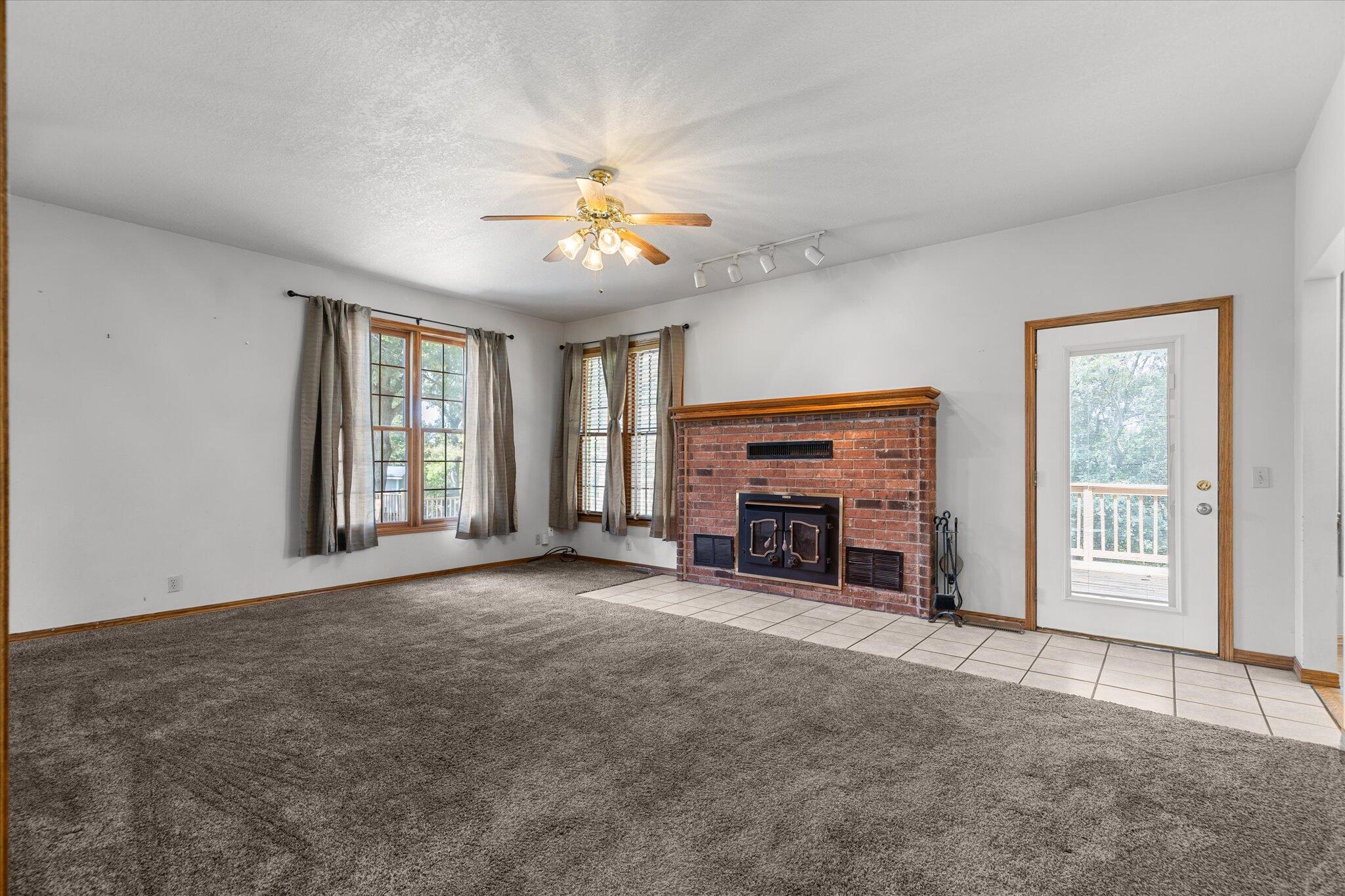 8268 Lawrence 2194 Property Photo 4