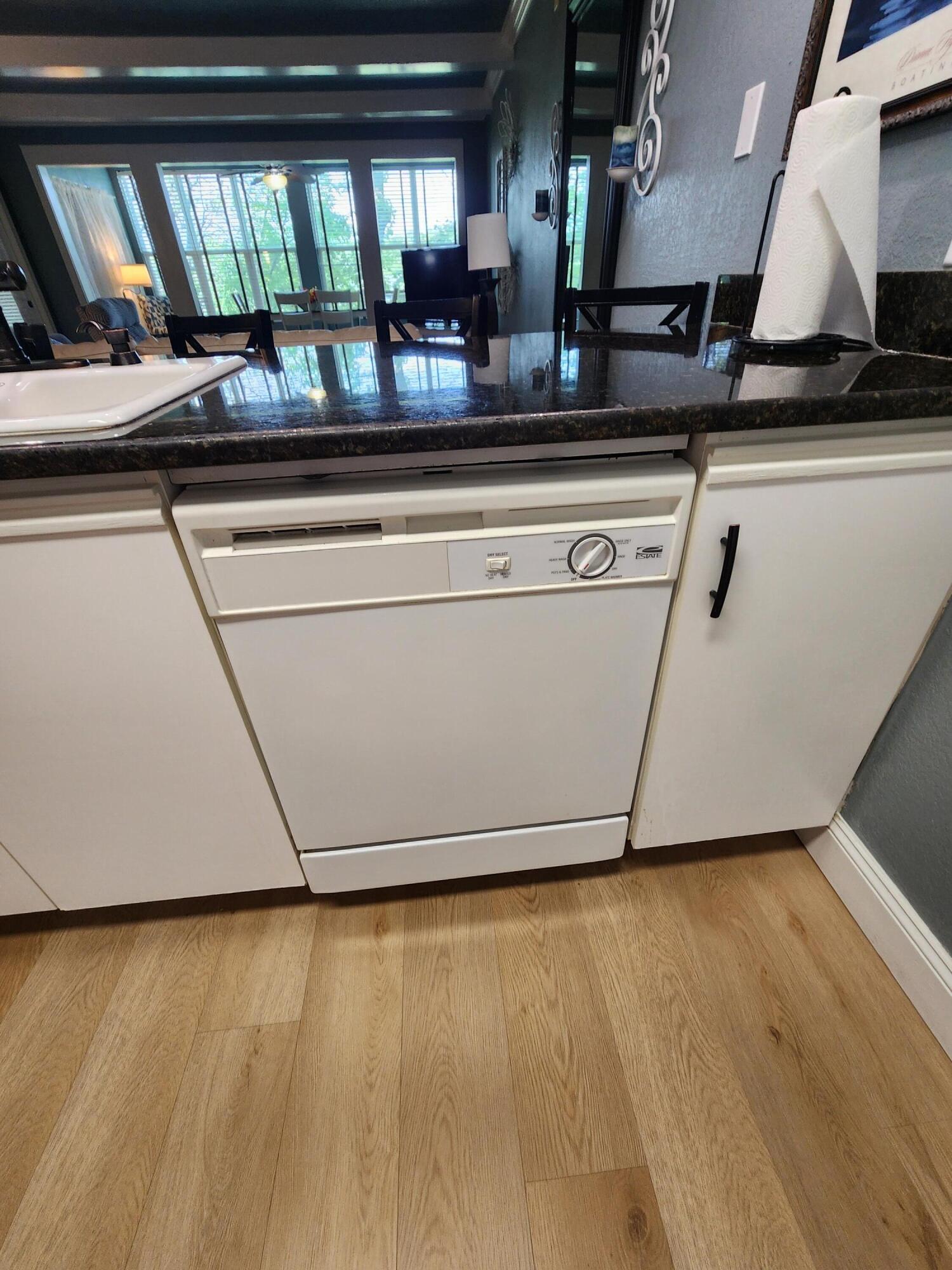 200 Golf View Drive Unit 5 Property Photo 19