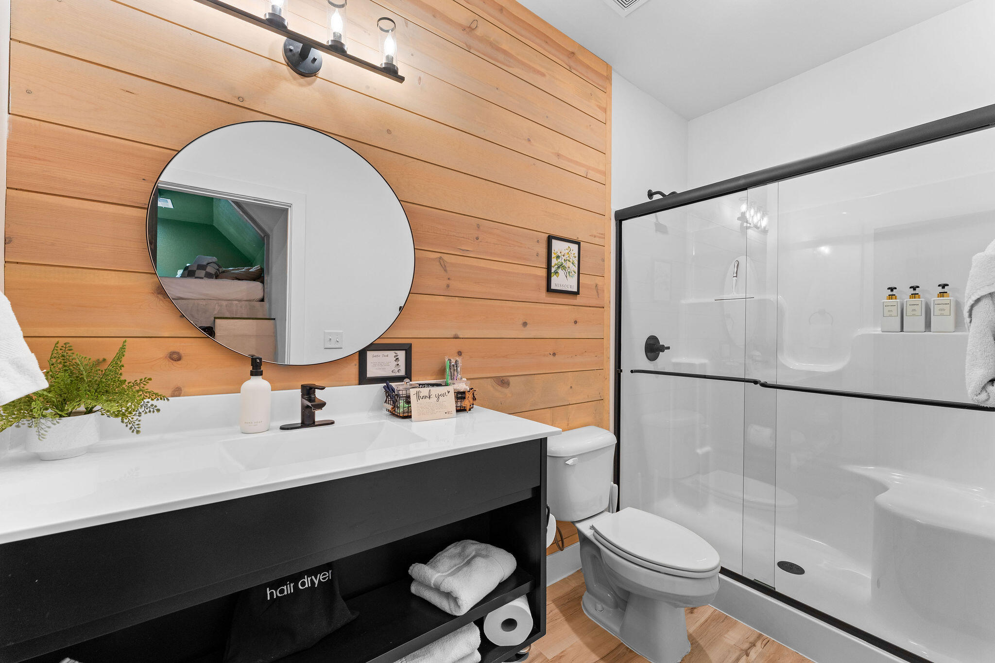 355 Poolside Pass Property Photo 17