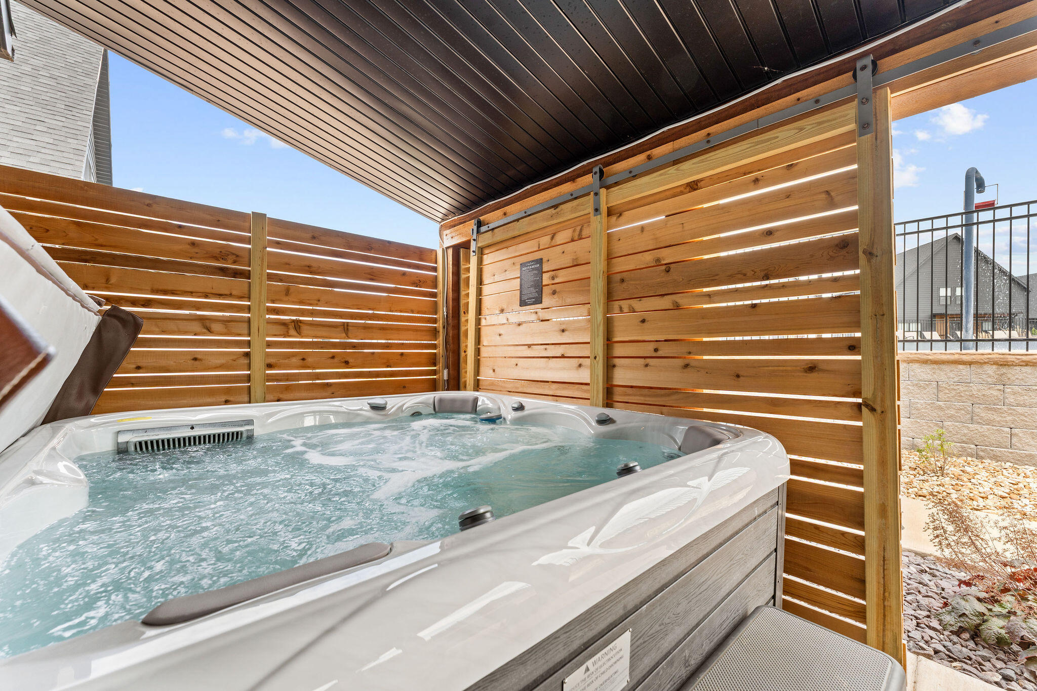 355 Poolside Pass Property Photo 21