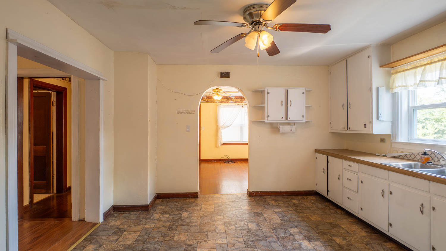 501 Owens Street Property Photo 22