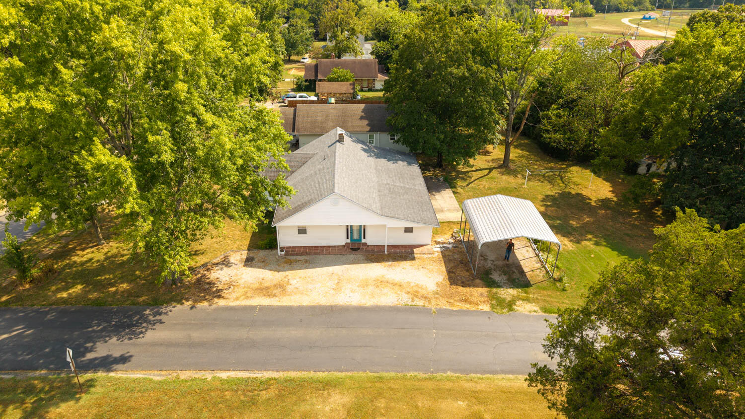 501 Owens Street Property Photo 42