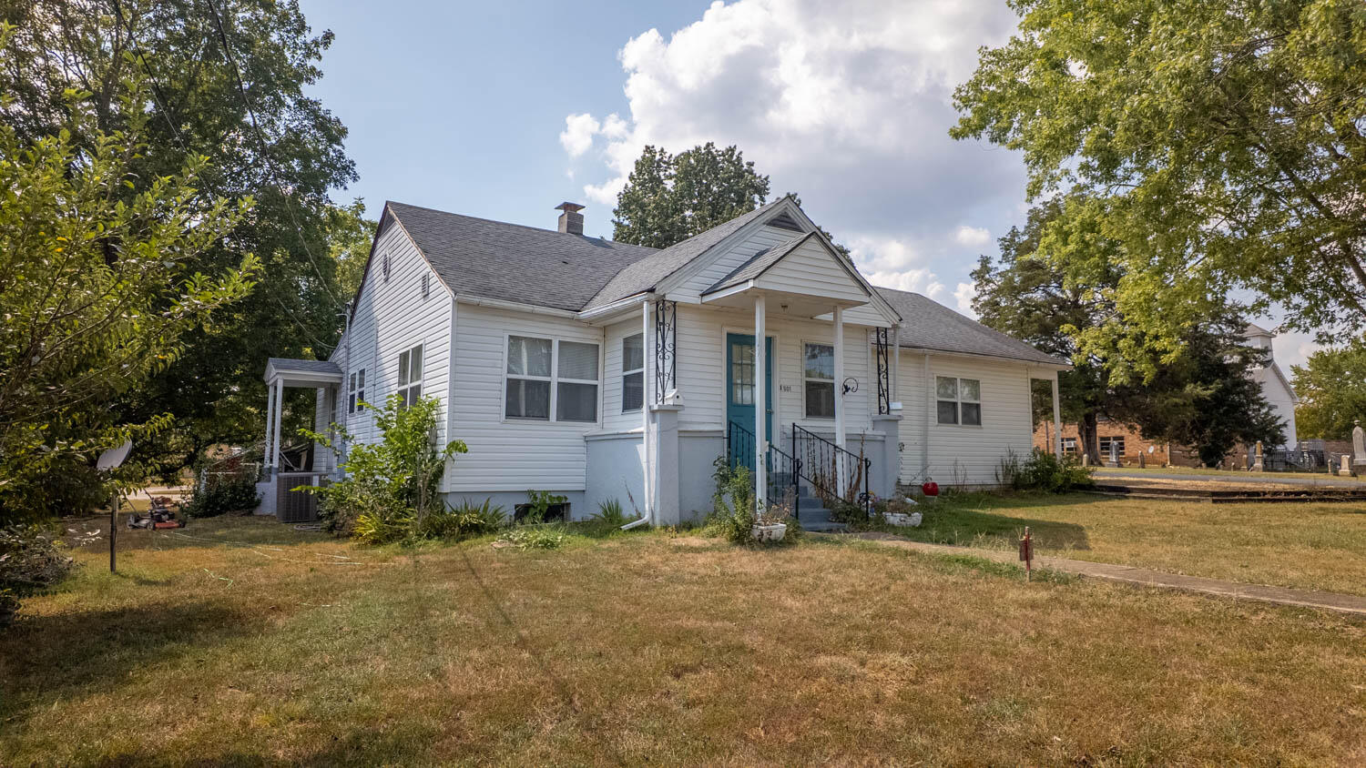 501 Owens Street Property Photo 49