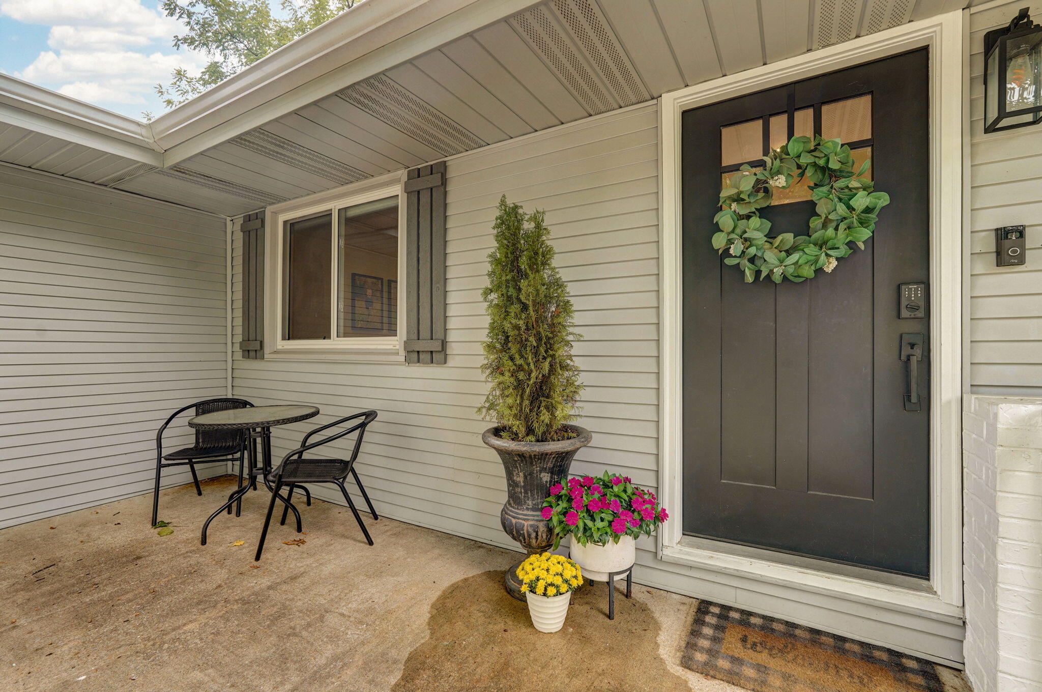 3206 East Independence Street Property Photo 5