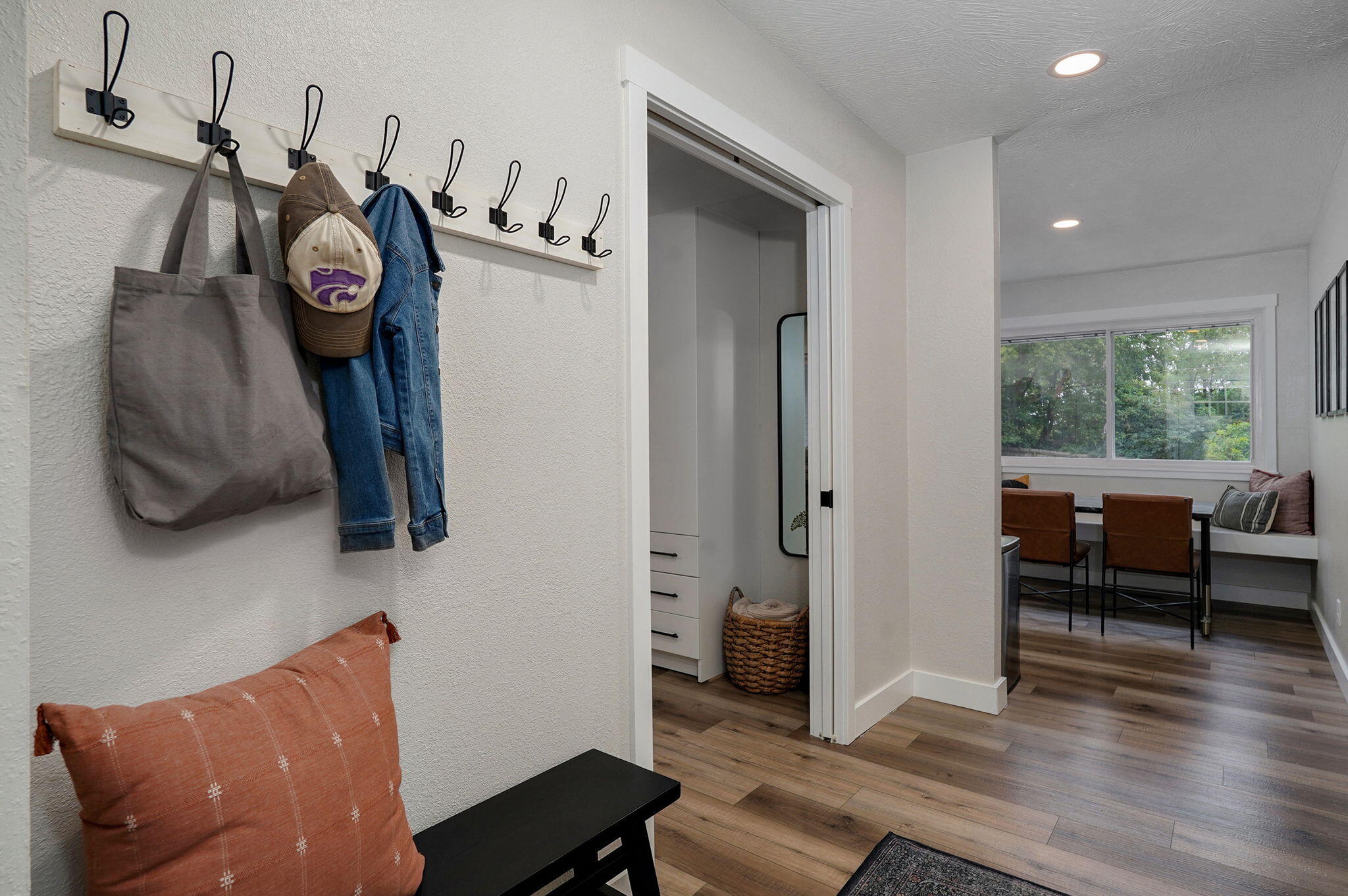 3206 East Independence Street Property Photo 6