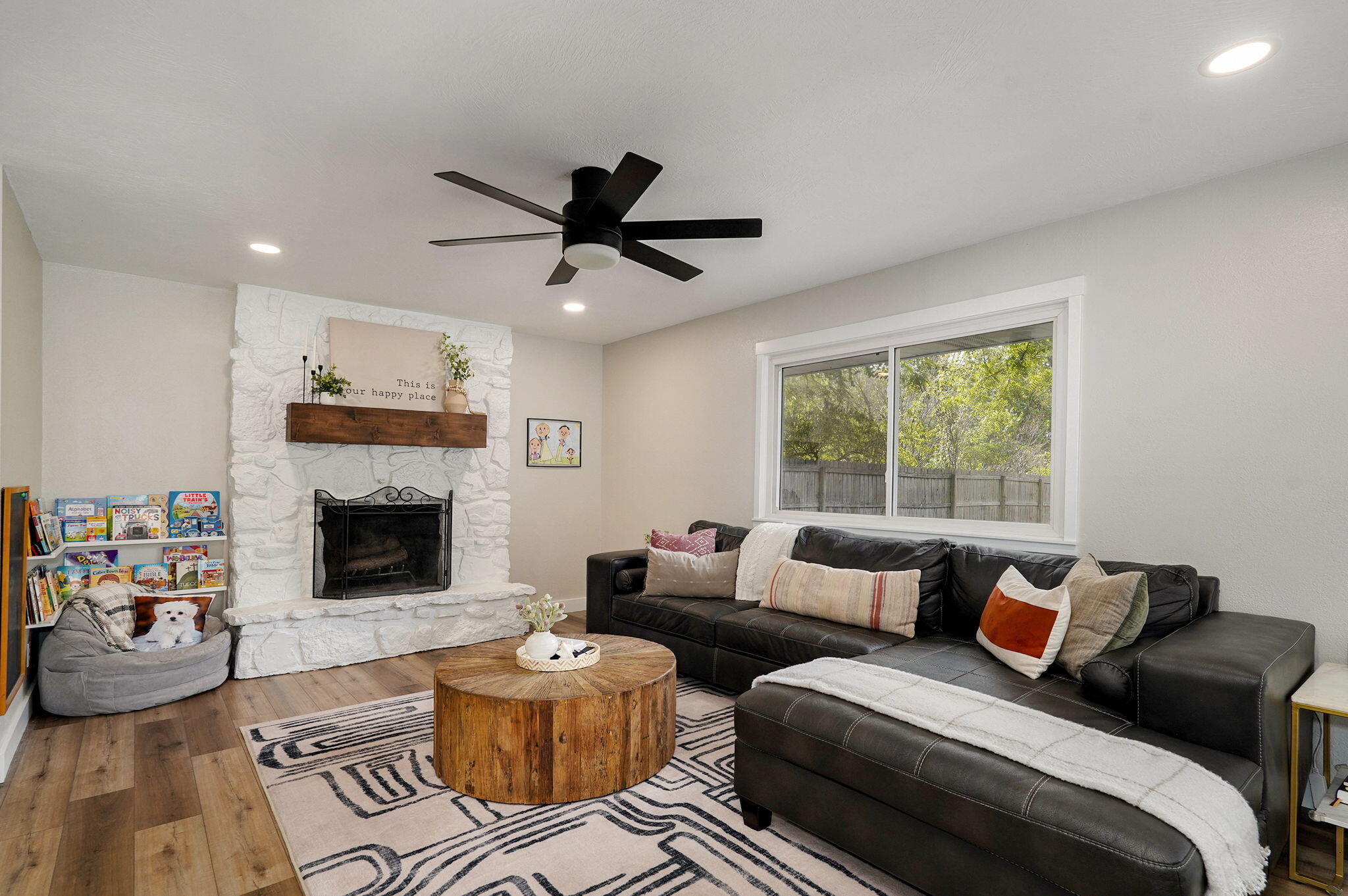 3206 East Independence Street Property Photo 14