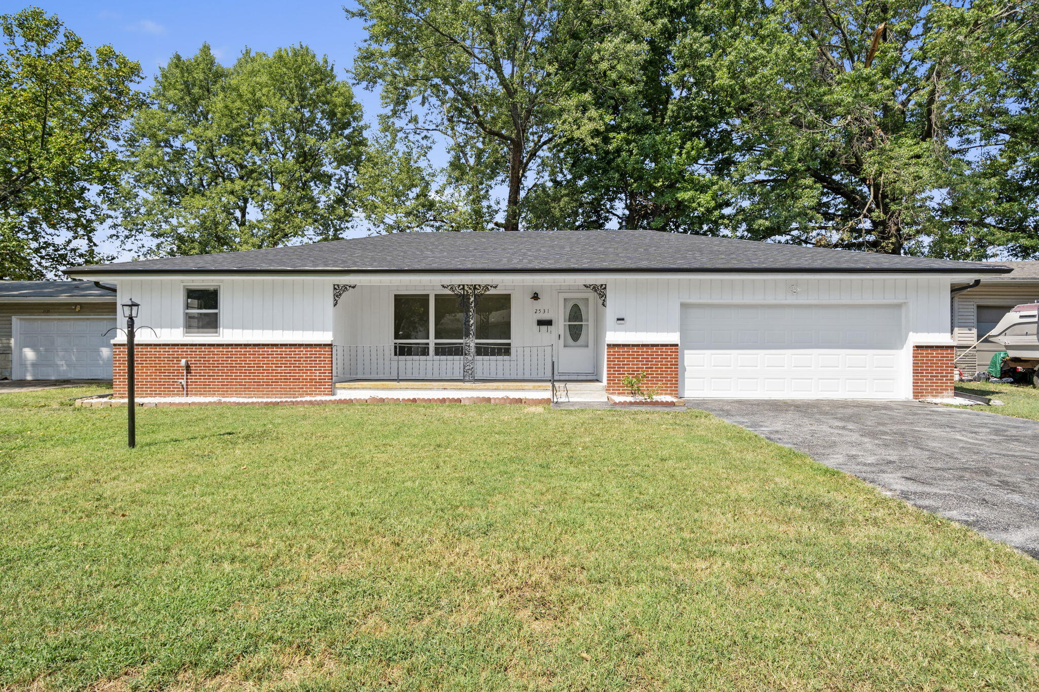 2531 South Ferguson Avenue Property Photo 1