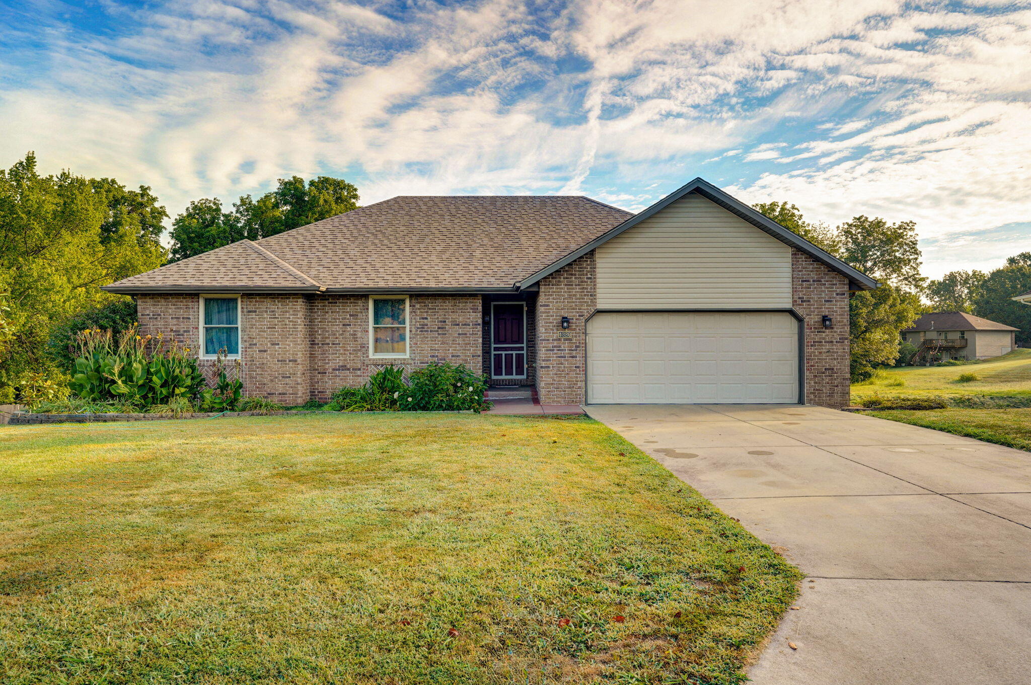 4320 South Eldon Avenue Property Photo 1