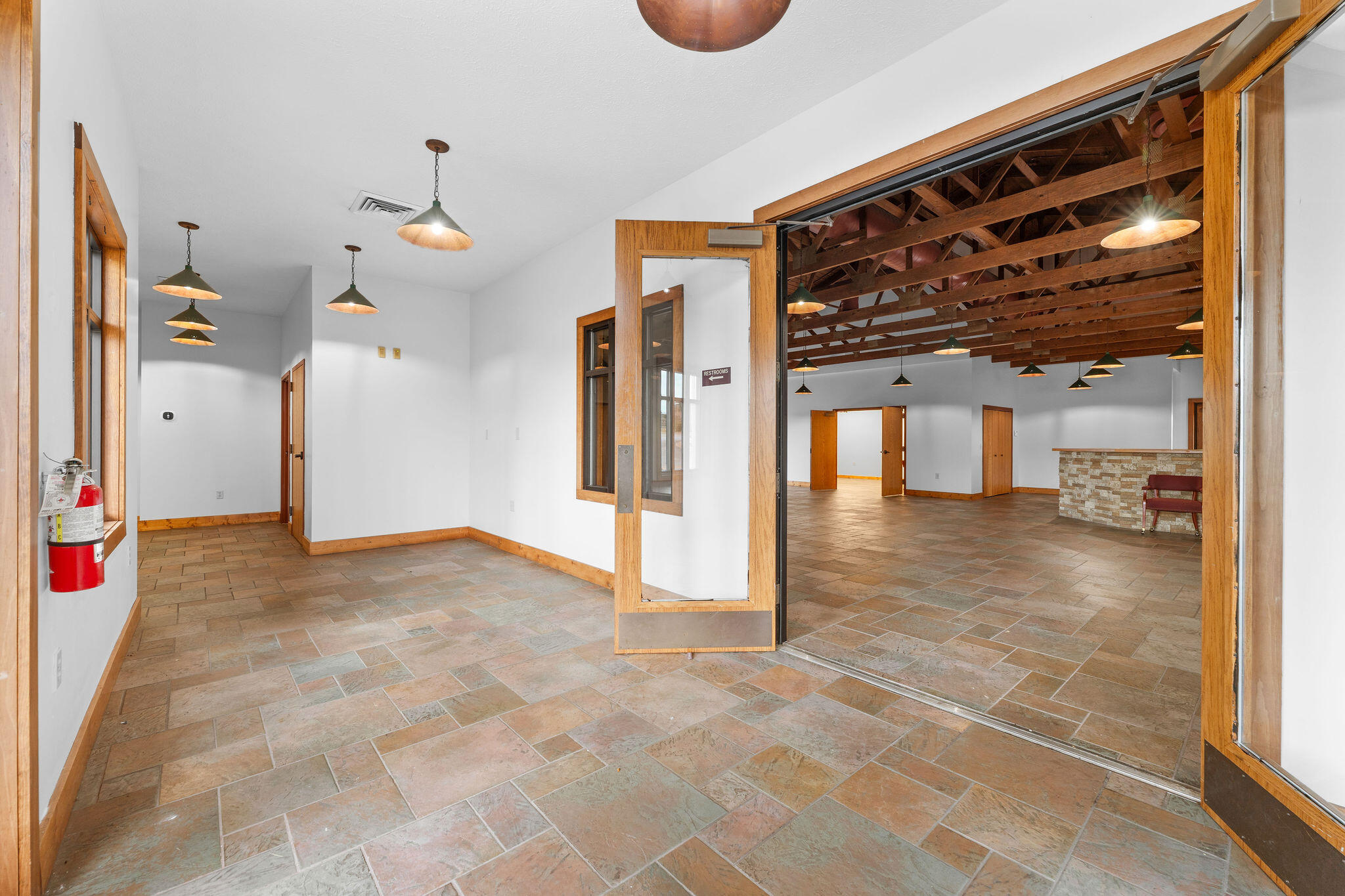 4910 Us Highway 65 Property Photo 6