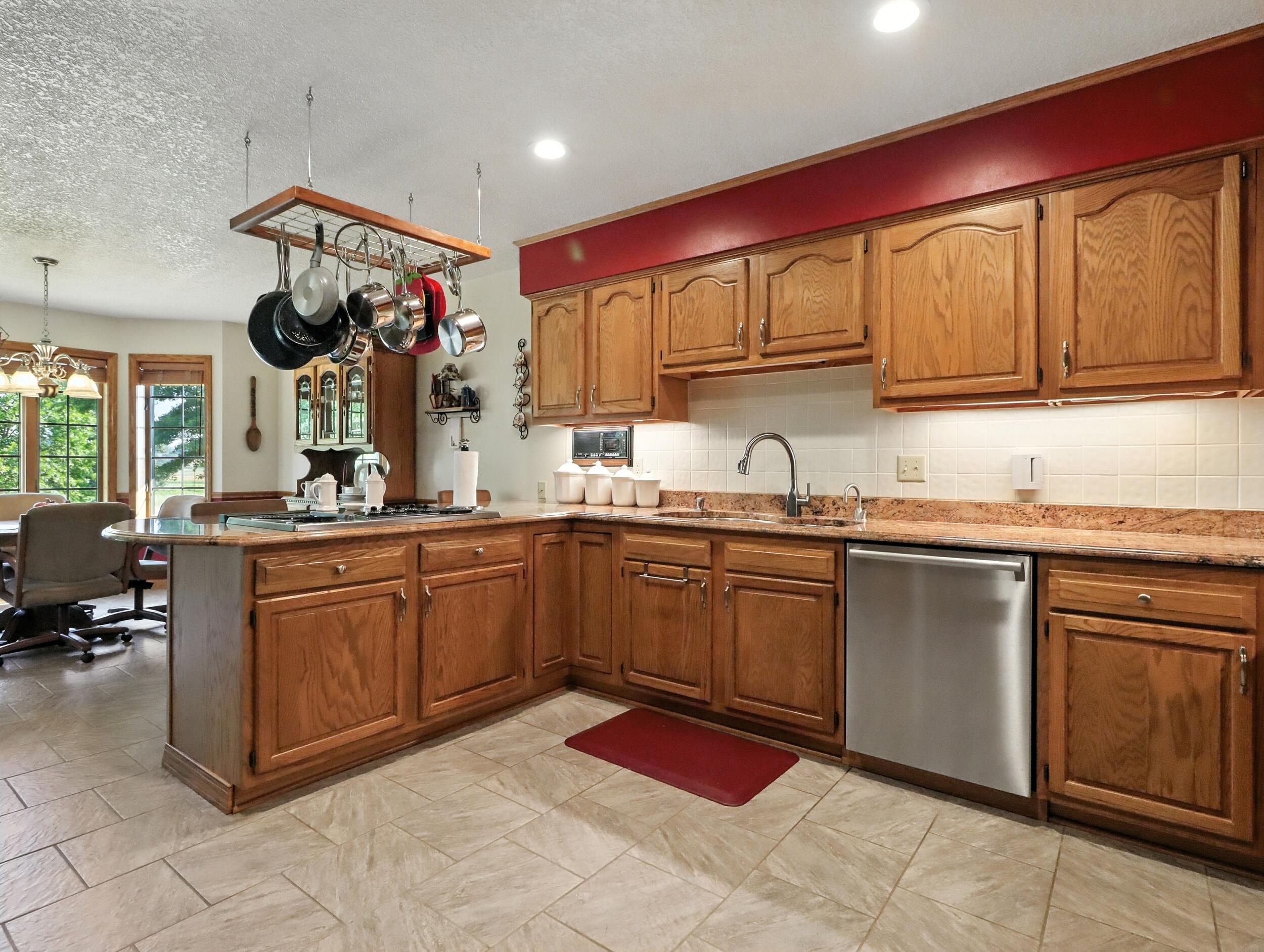 203 Rader Drive Property Photo 6