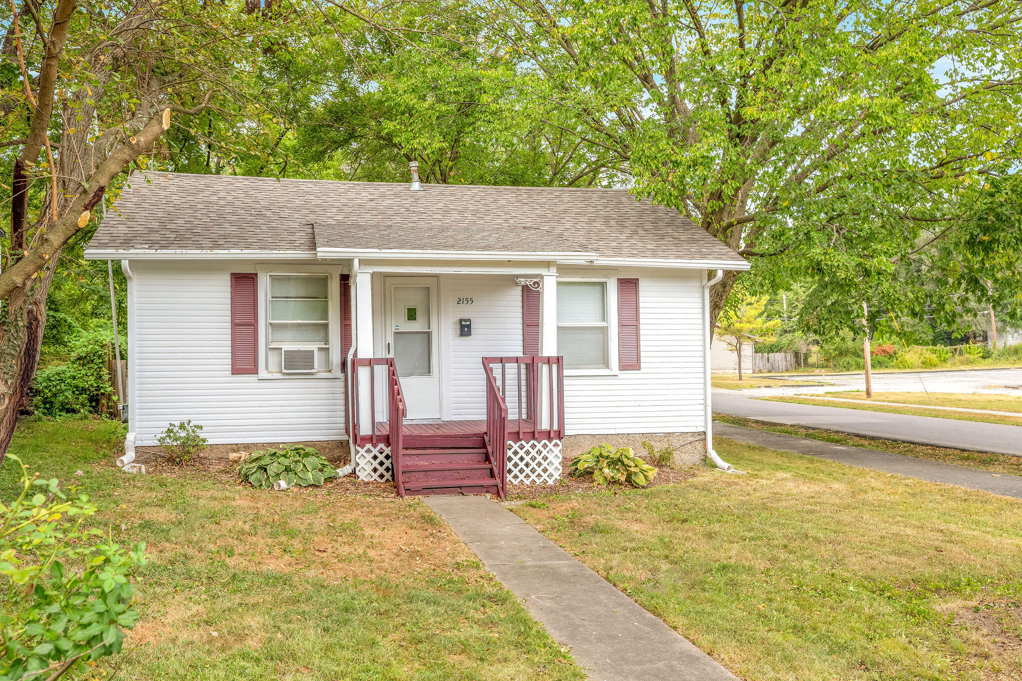 2155 North Washington Avenue Property Photo 1