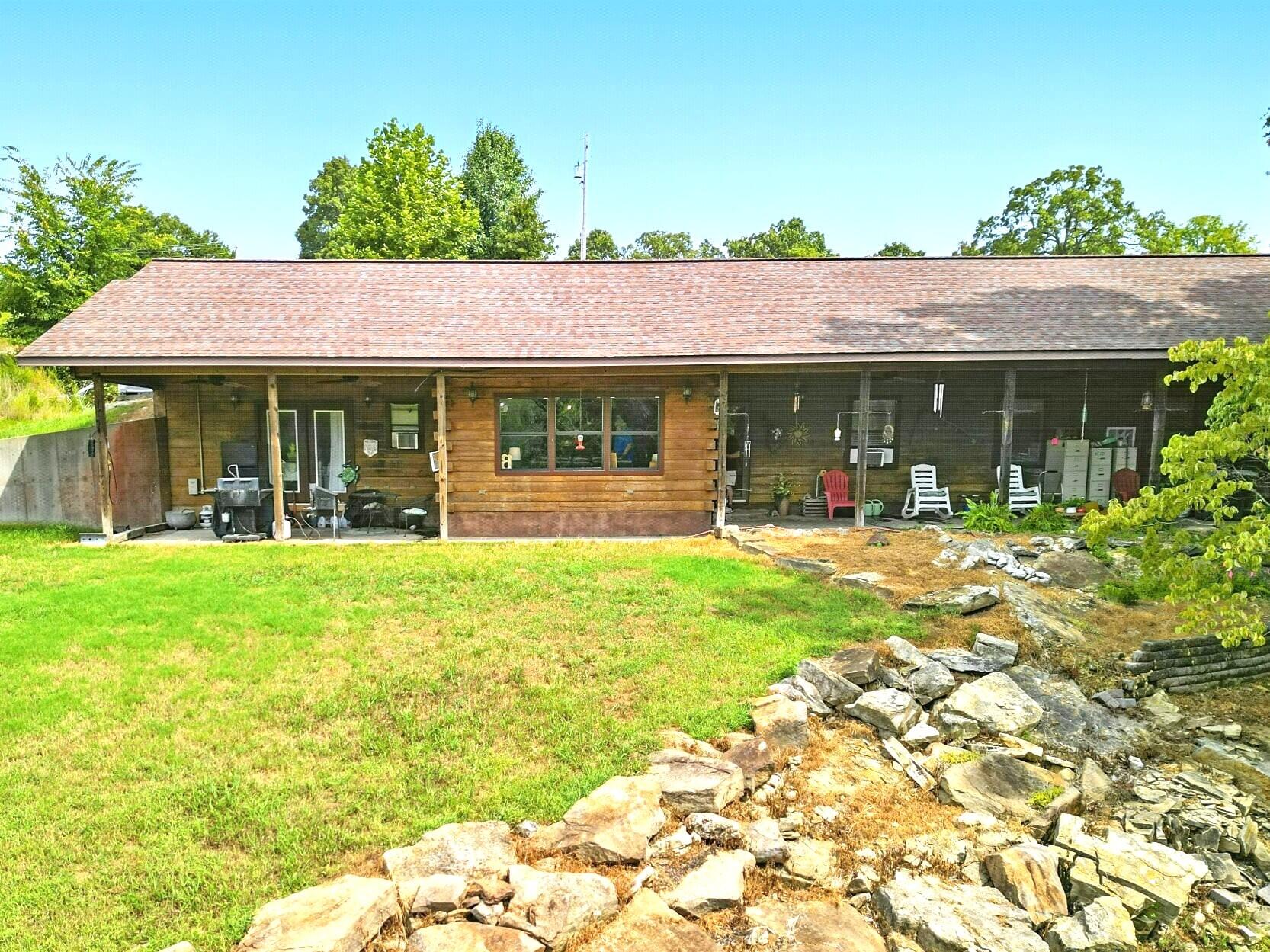 2186 County Road 502 Property Photo 1