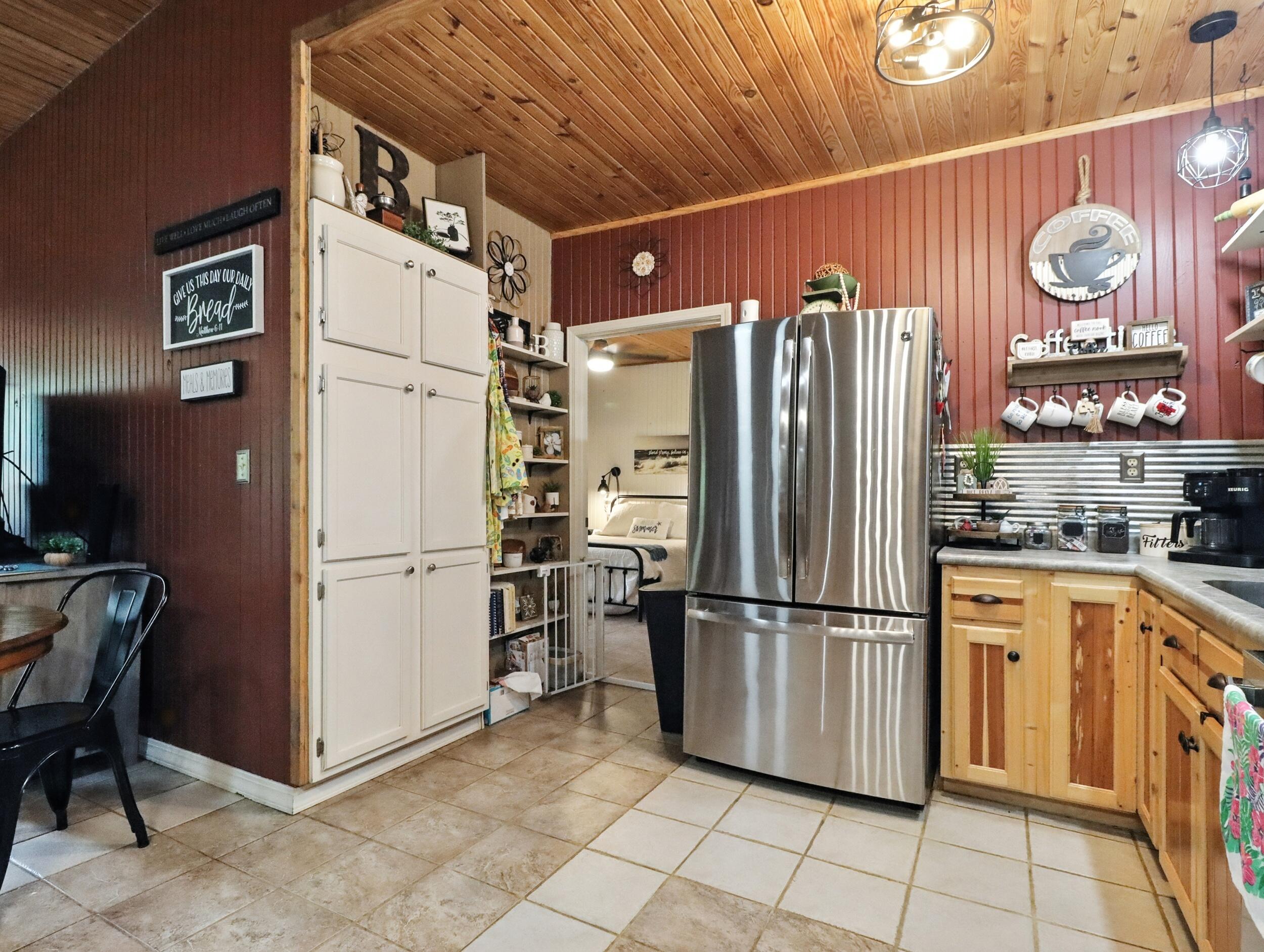 2186 County Road 502 Property Photo 7