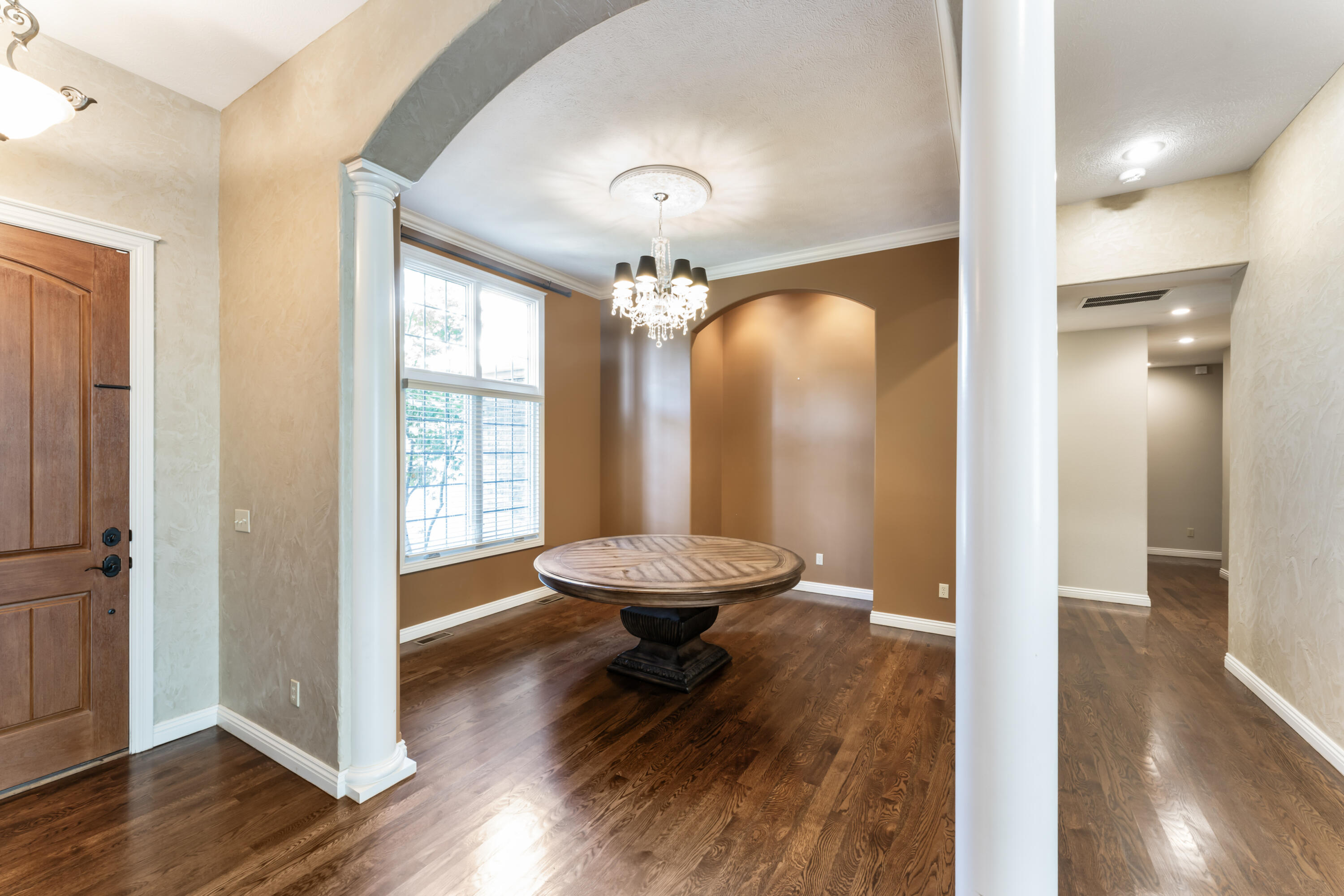 1414 East Wilder Drive Property Photo 4