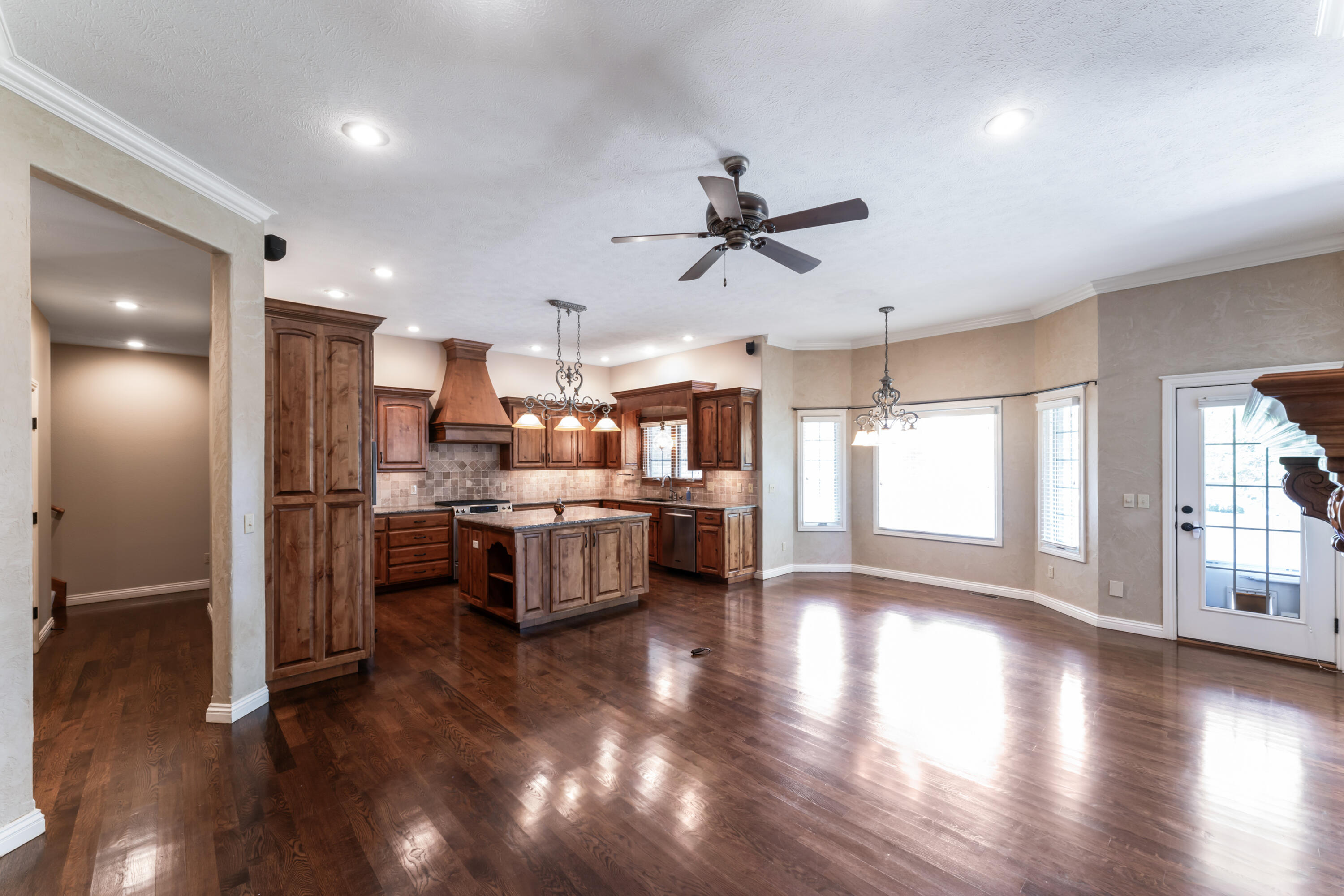 1414 East Wilder Drive Property Photo 13