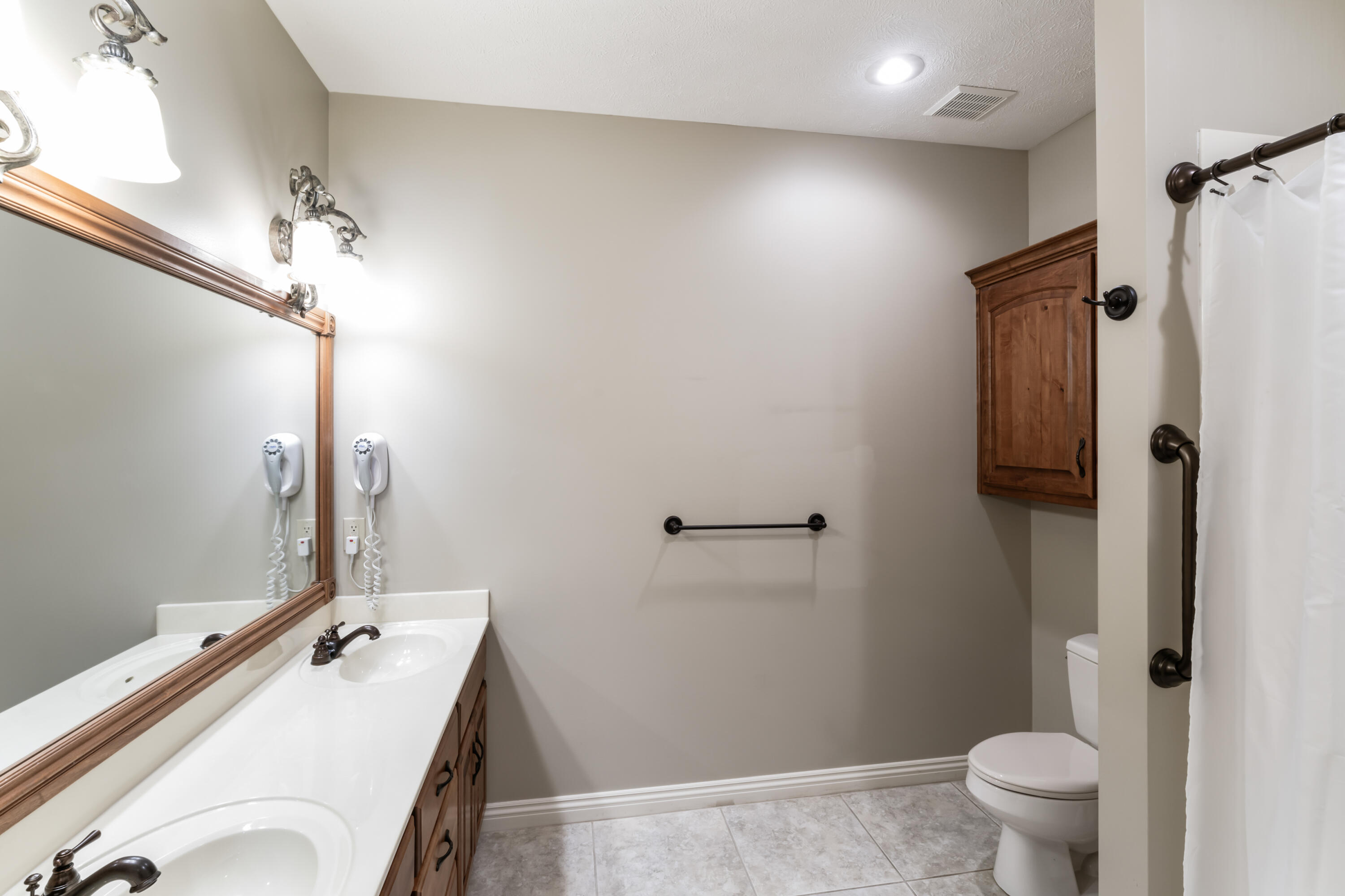 1414 East Wilder Drive Property Photo 31